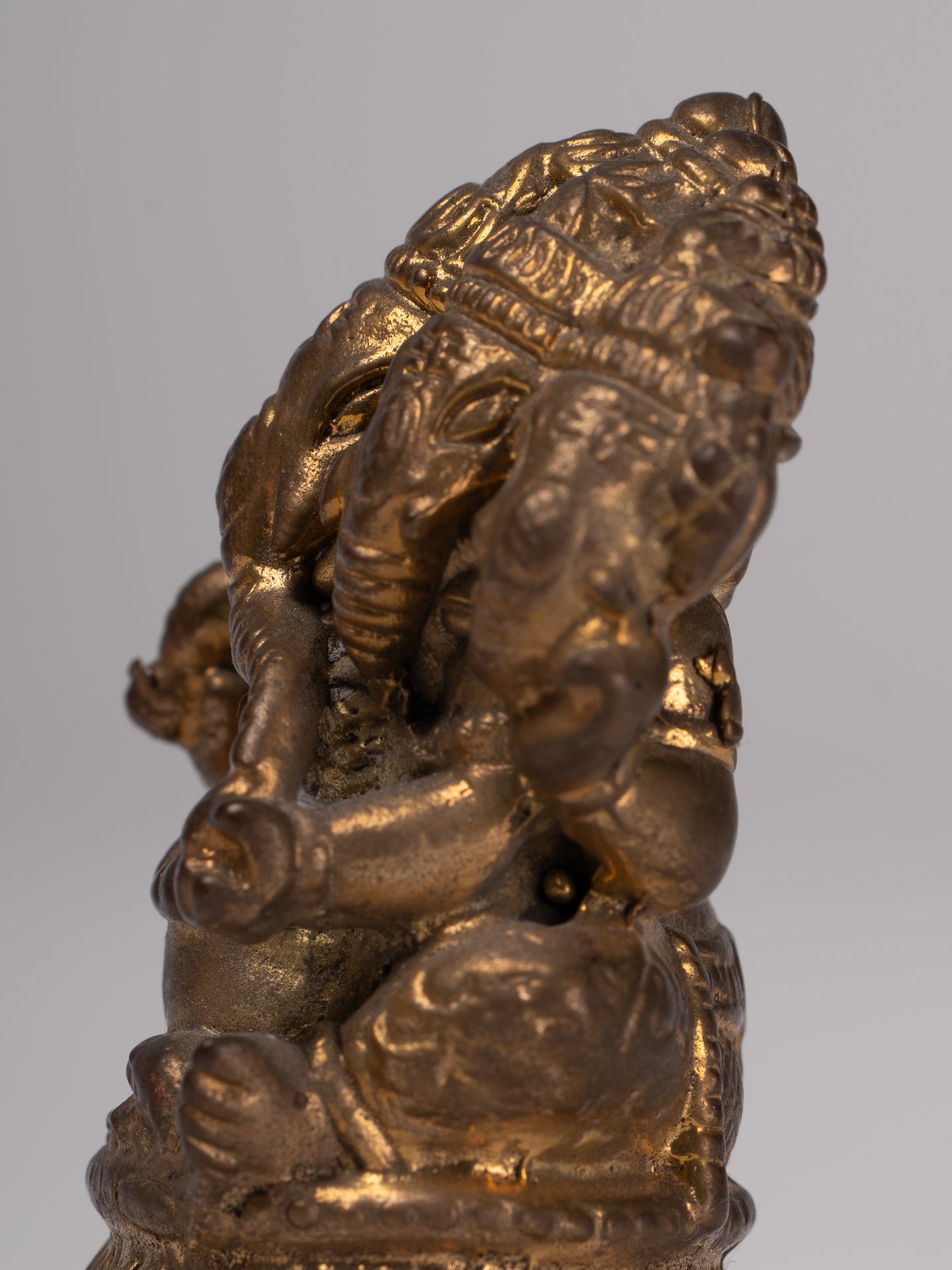 Ganesh - Antique Thai Style Brass Seated Gold Heramba Ganapati Statue - 8cm/3"