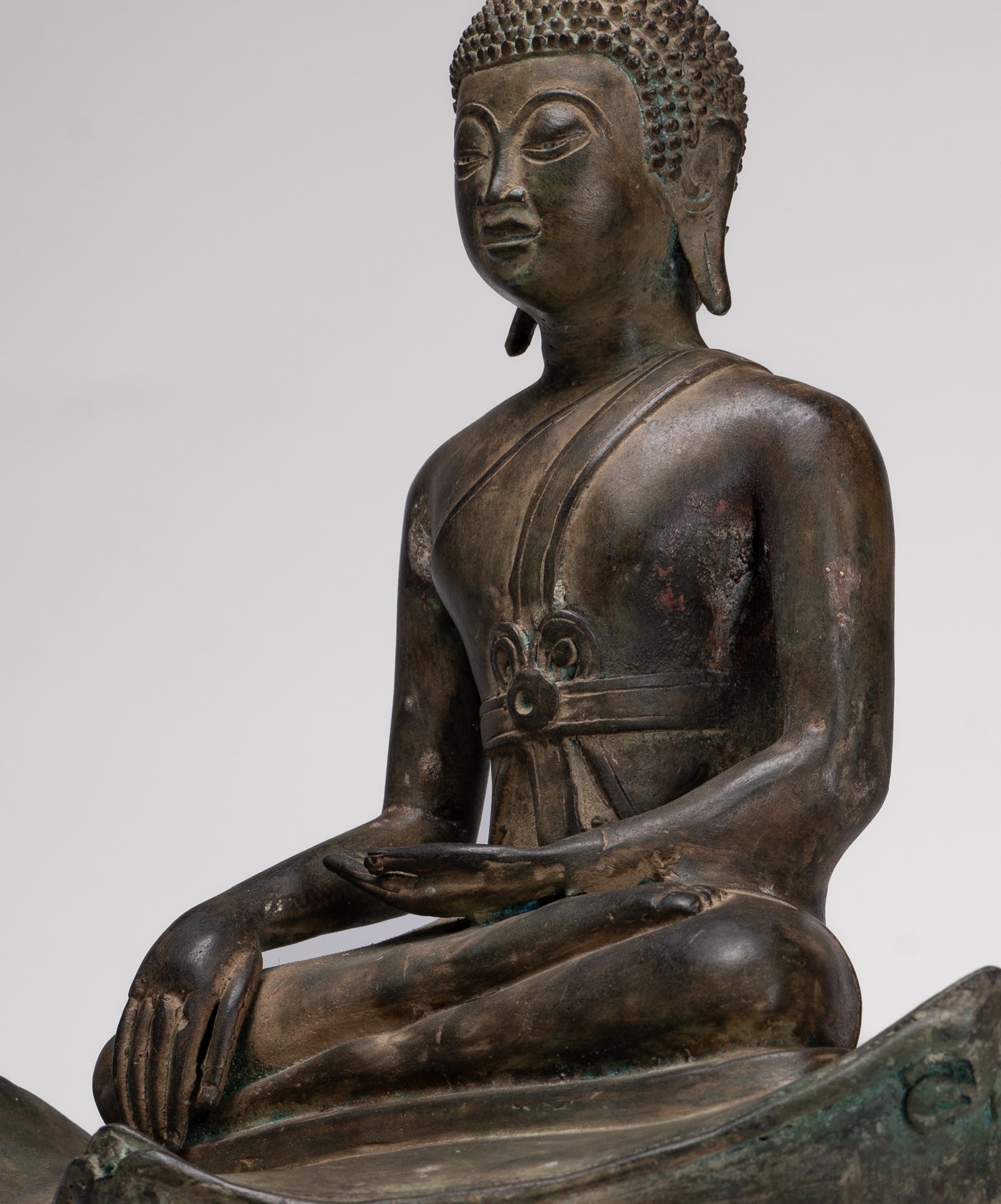 Statue de Bouddha - Antique Laos Style Lumières Statue de Bouddha - 55 cm / 22 "