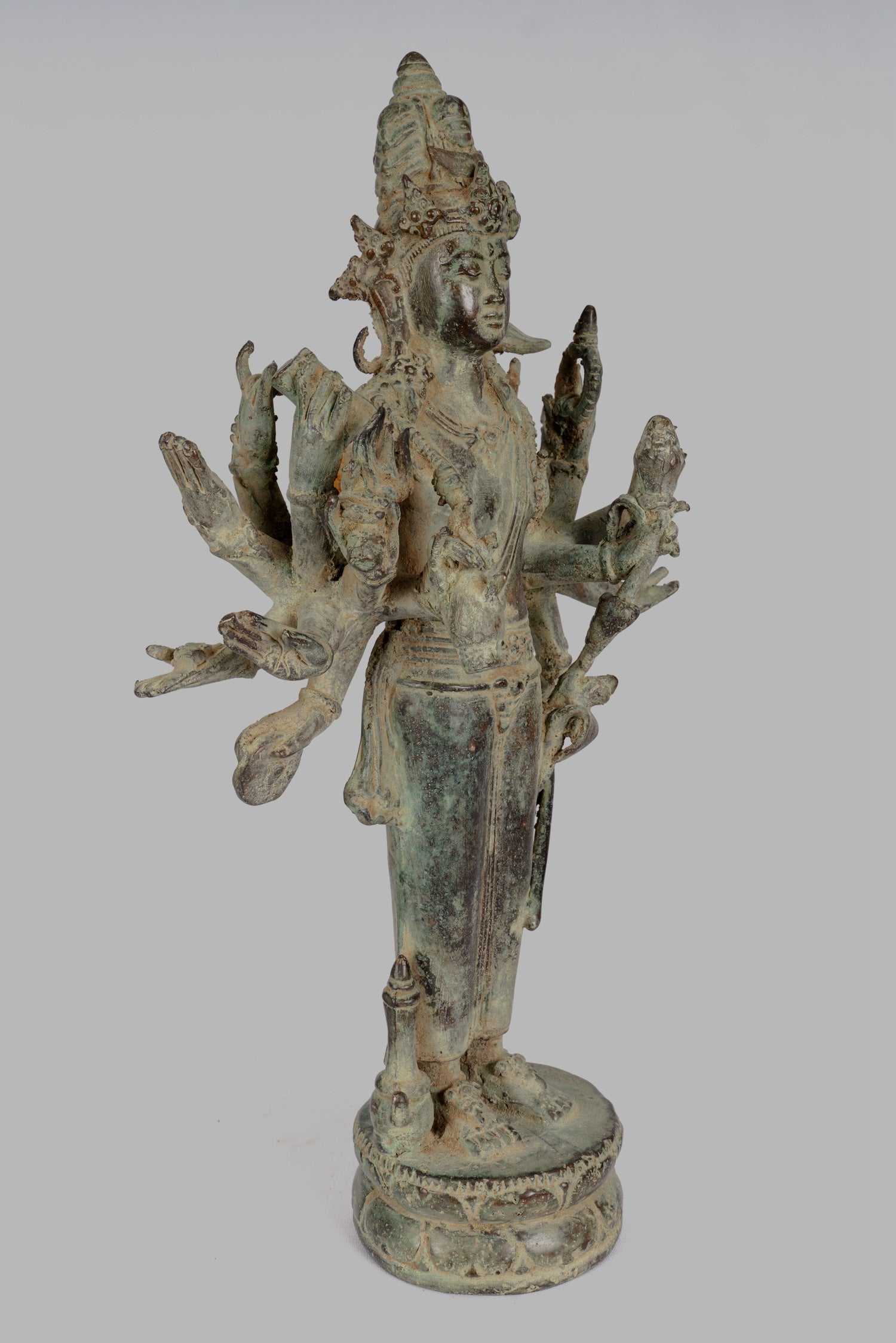 Estatua de Shiva - Estatua de shiva de 16 brazos de estilo indonesio antiguo de estilo indonesio - 32 cm/13 "