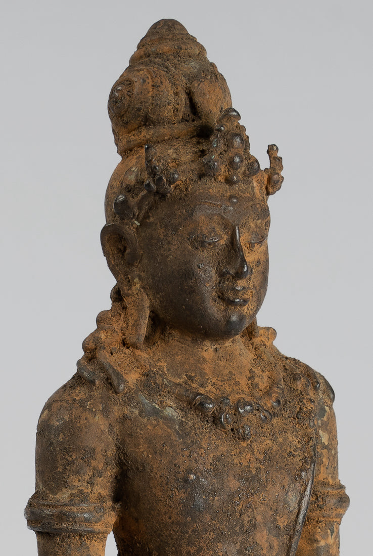 Vishnu - Statue antique de Vishnu debout en bronze de style Java Majapahit - 29 cm/11"