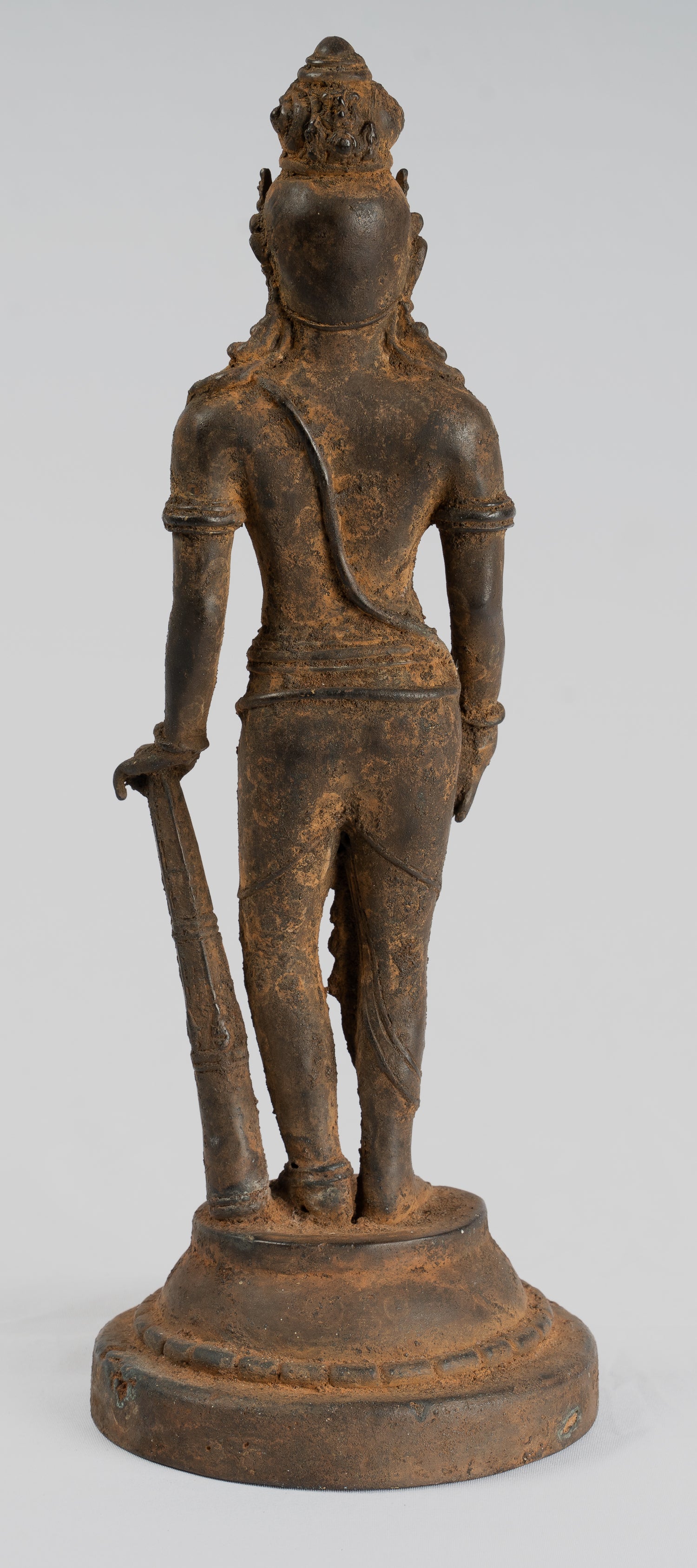 Vishnu - Statue antique de Vishnu debout en bronze de style Java Majapahit - 29 cm/11"