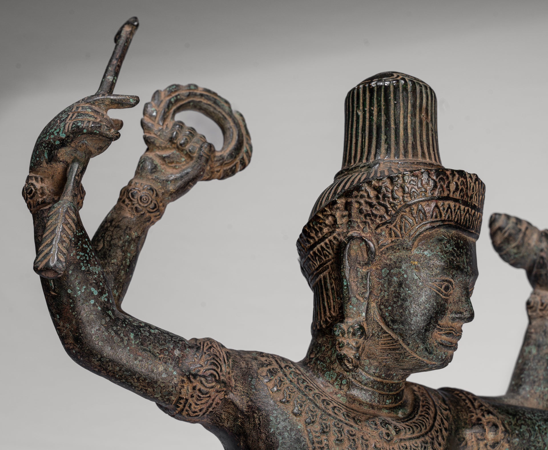Vishnu - Antique Khmer Style Bronze Archer Vishnu Statue with Sharanga (Bow) - 50cm/20"