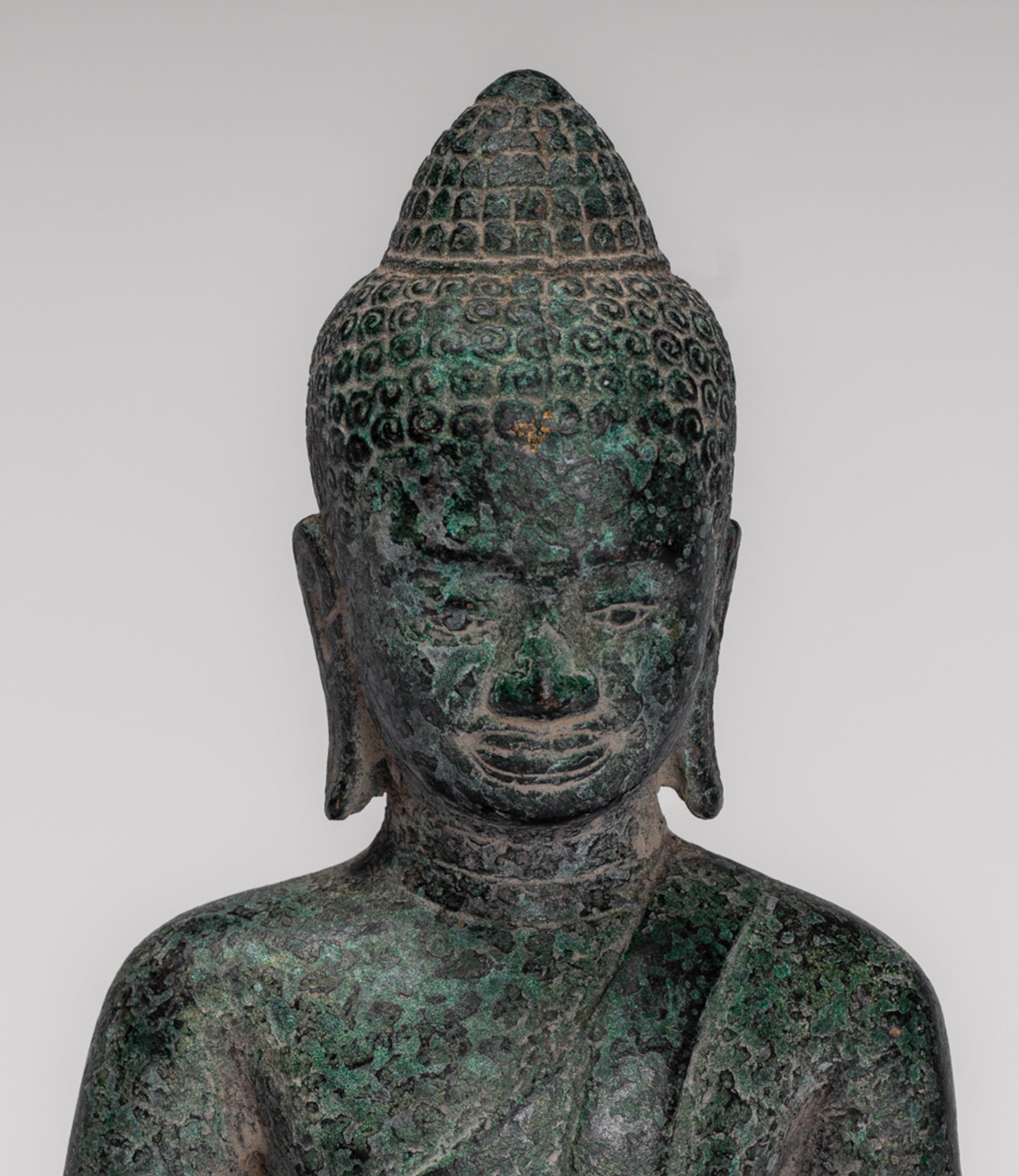 Buddha Statue - Antique Khmer Style Bronze Meditation Buddha Statue - 18cm/7"