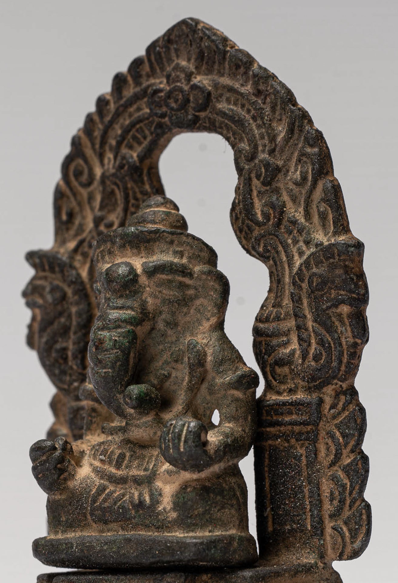 Ganesha Statue - Antique Thai Style Enthroned Bronze Seated Ganesha Statue - 6.5cm/3"