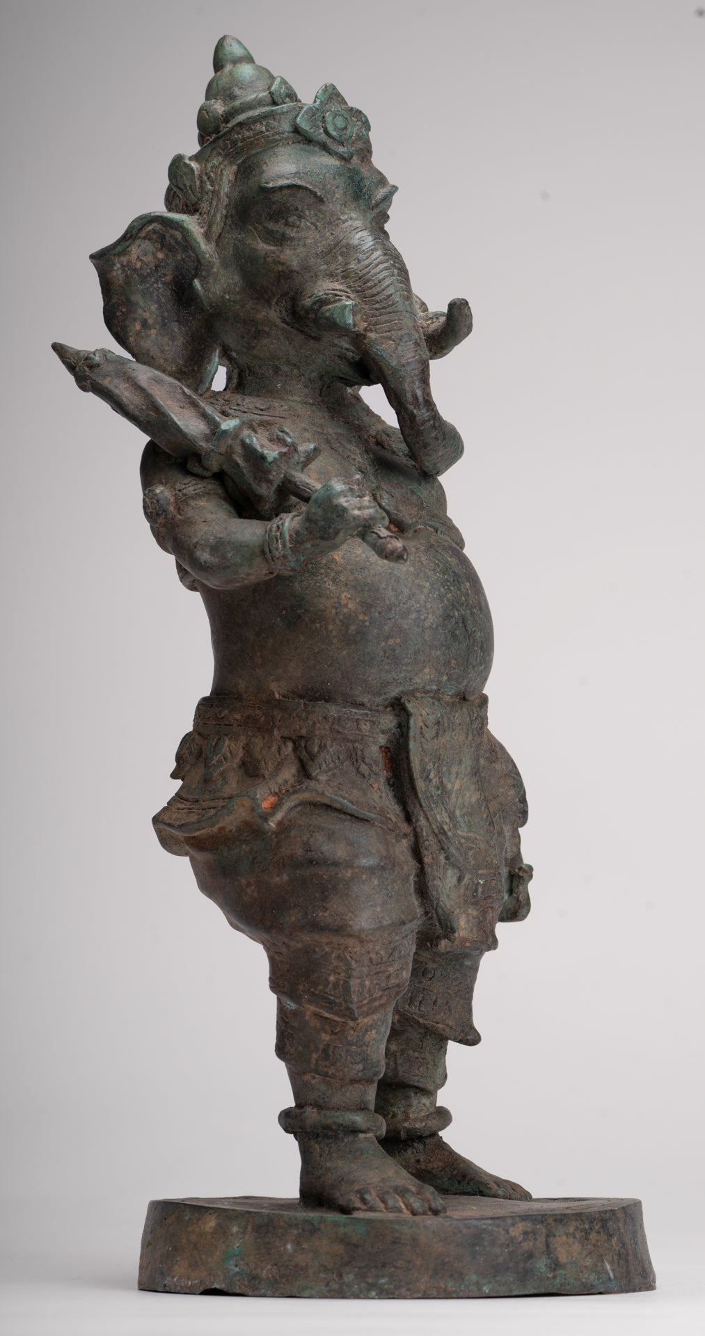 Bridegroom Ganesha Statue - Antique Thai Style Mappilai Ganapathi Ganesh Statue with Umbrella - 37cm/15"