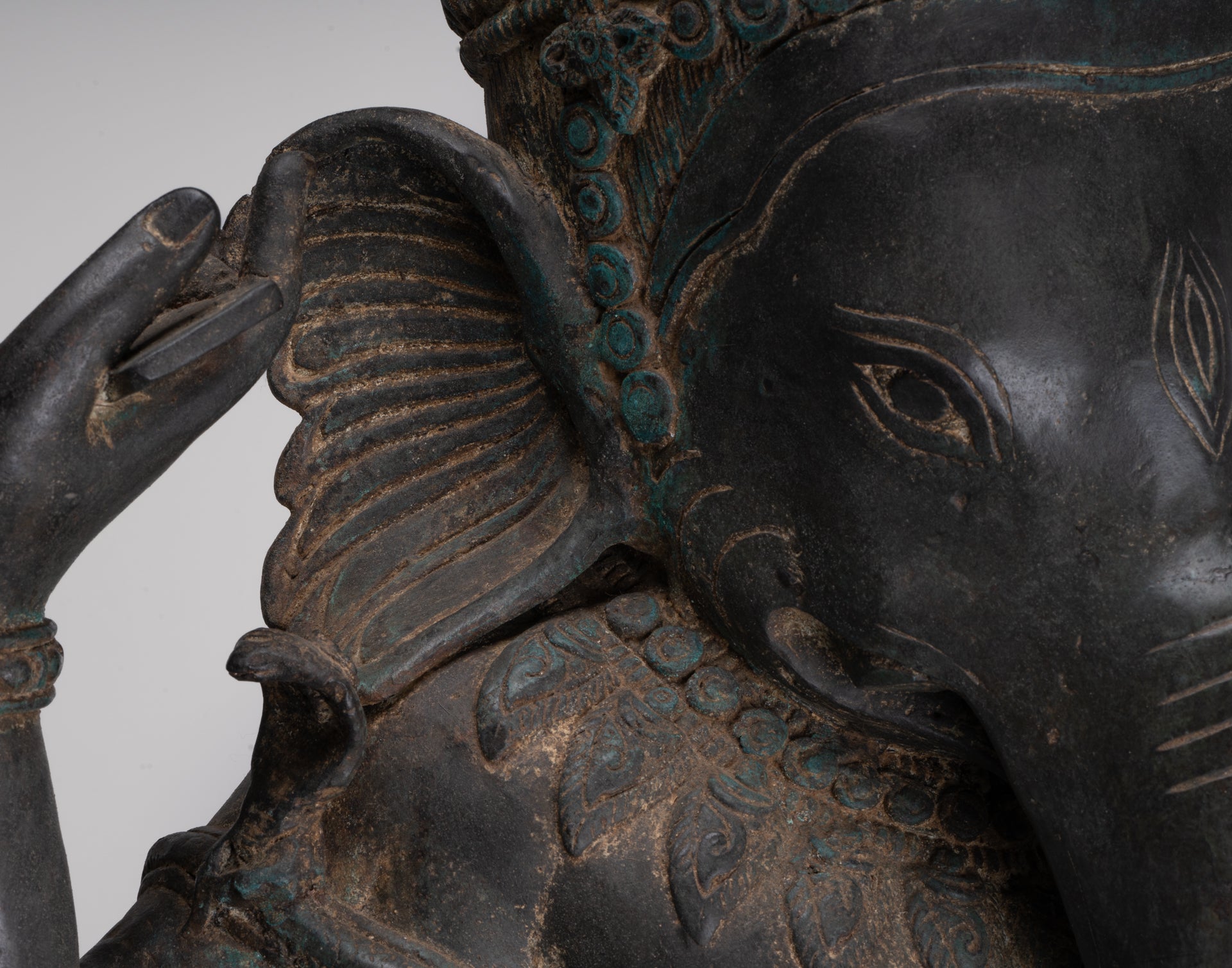 Ganesha Statue - Antique Thai Style Bronze Seated 4-Arm Ganesha Statue - 84cm/34"