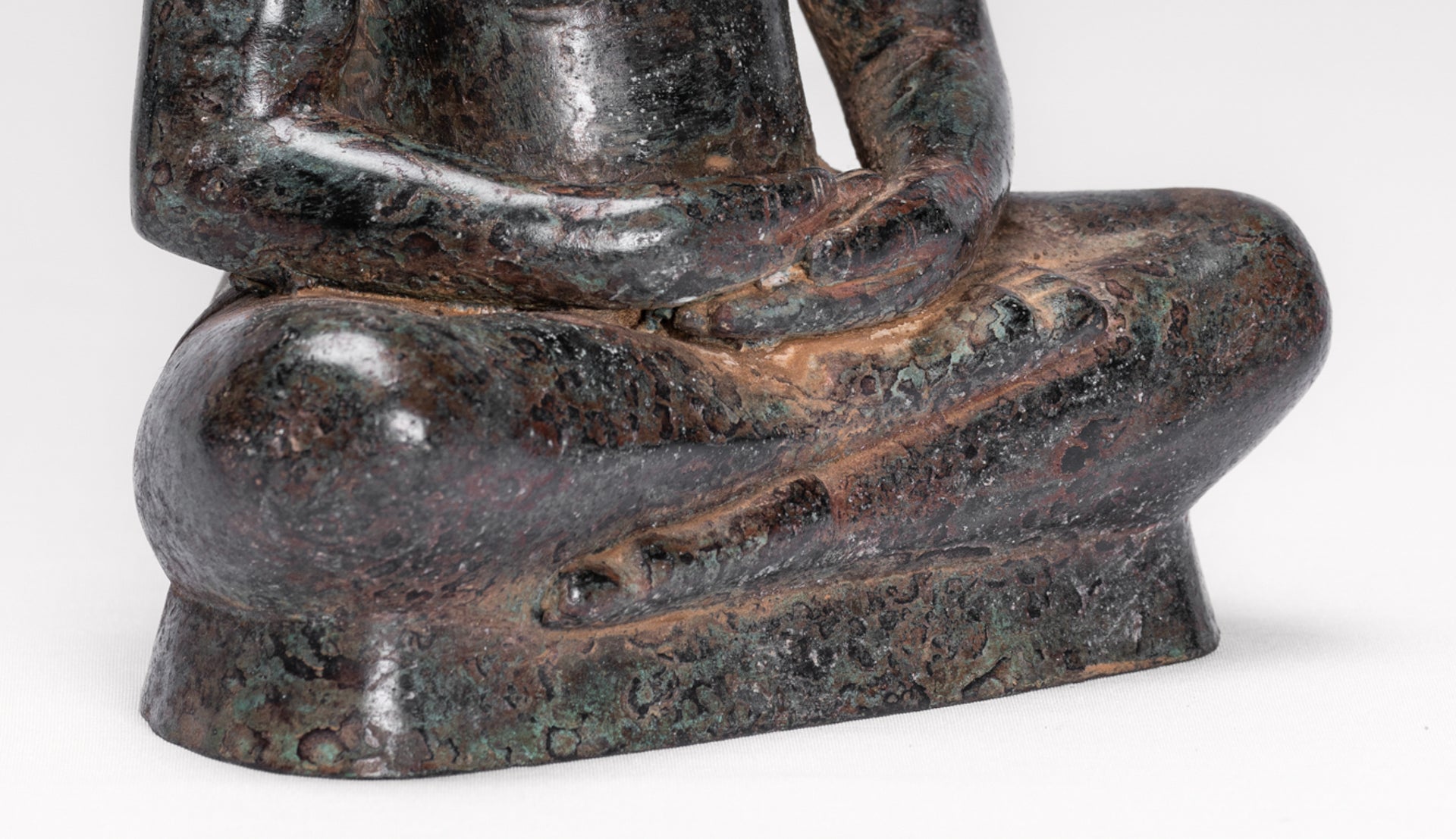 Antique Khmer Style Seated Bronze Meditation Jayavarman VII Statue - 18cm/7"