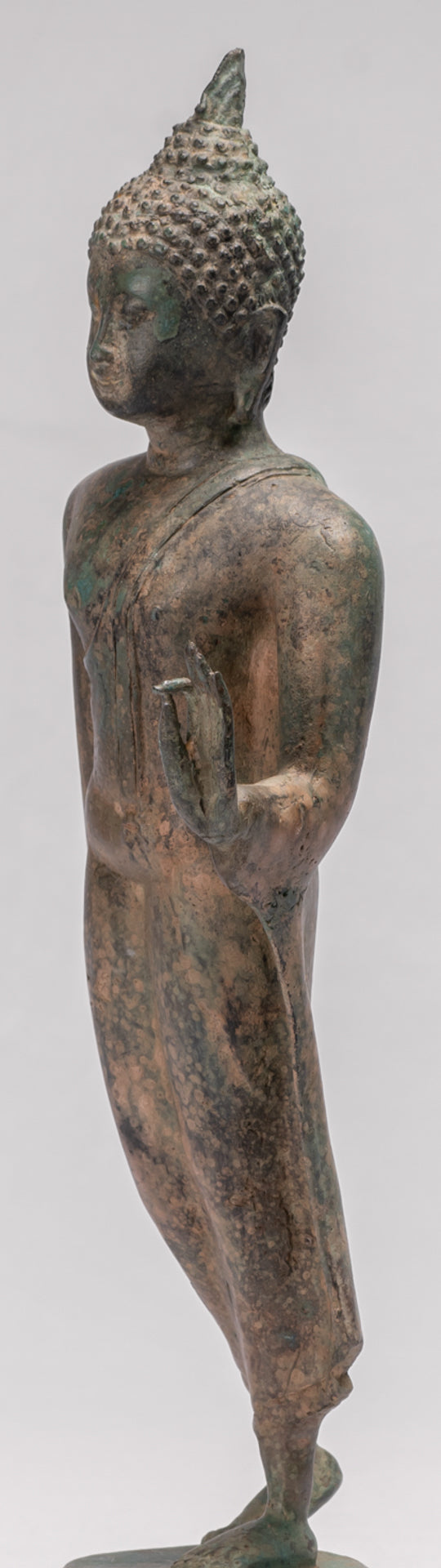 Antike stehende Bronze-Schutz-Buddha-Statue im Sukhothai-Stil – 42 cm/17 Zoll