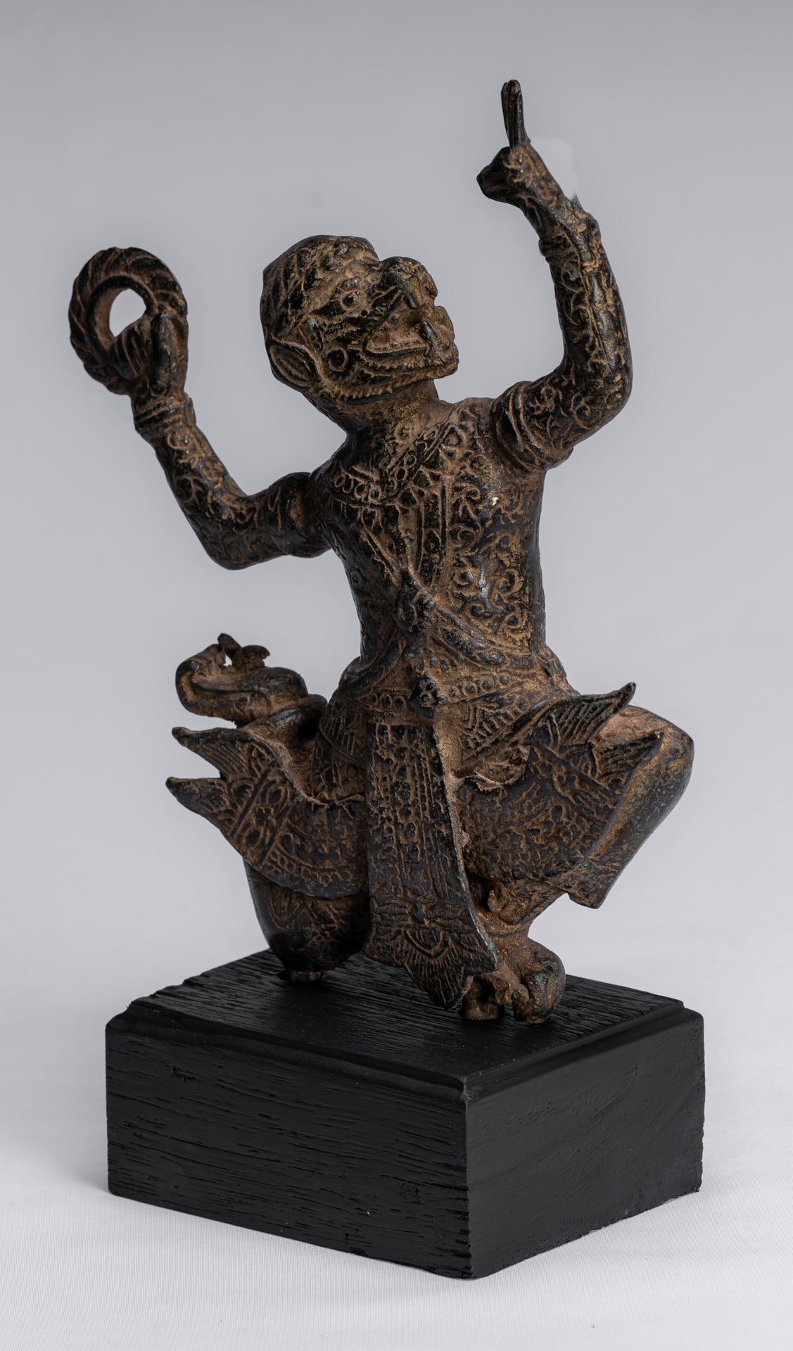 Statue antique du dieu hindou Bayon Hanuman de style khmer - 25 cm de haut