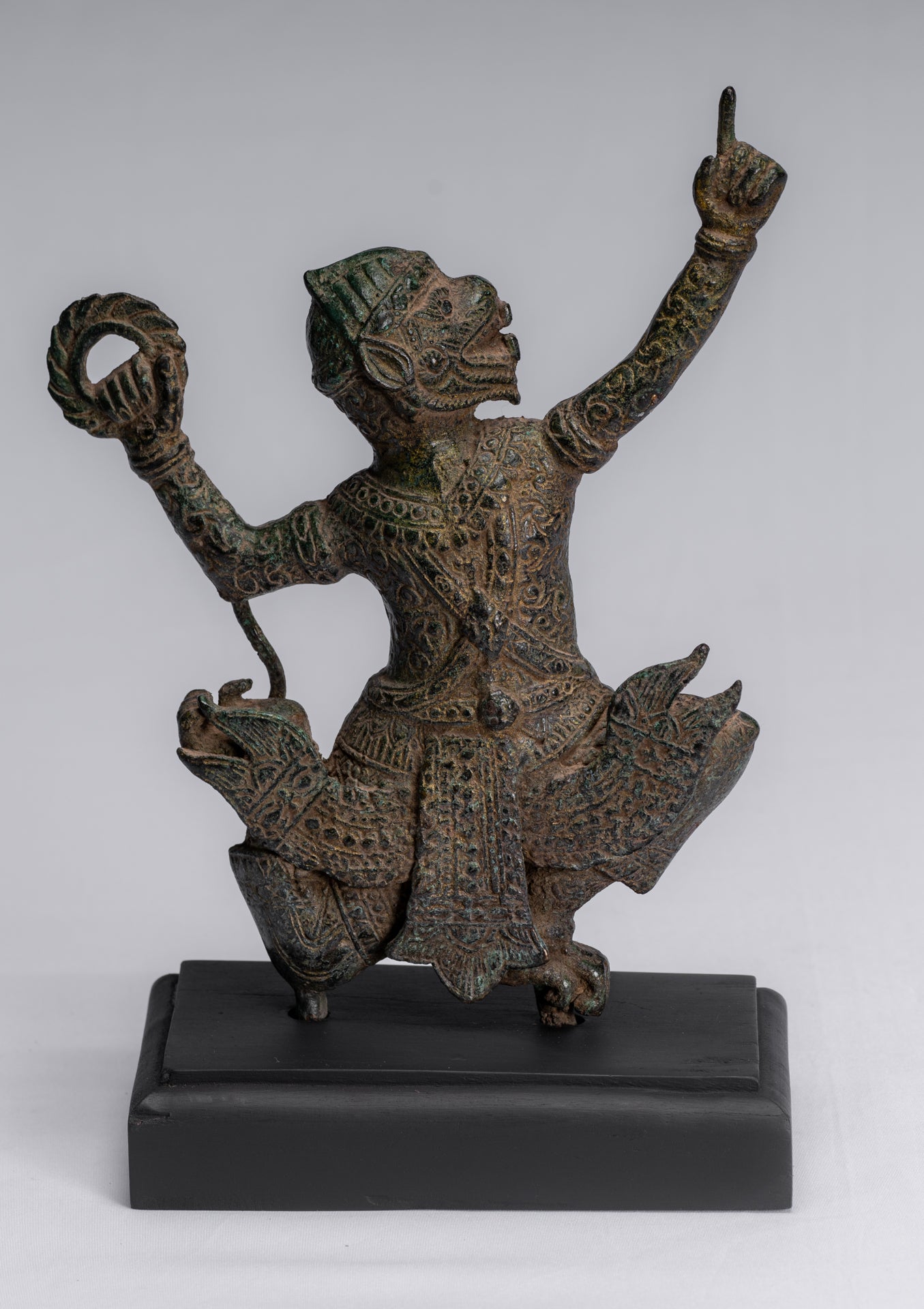 Statue antique du dieu hindou Bayon Hanuman de style khmer - 25 cm de haut