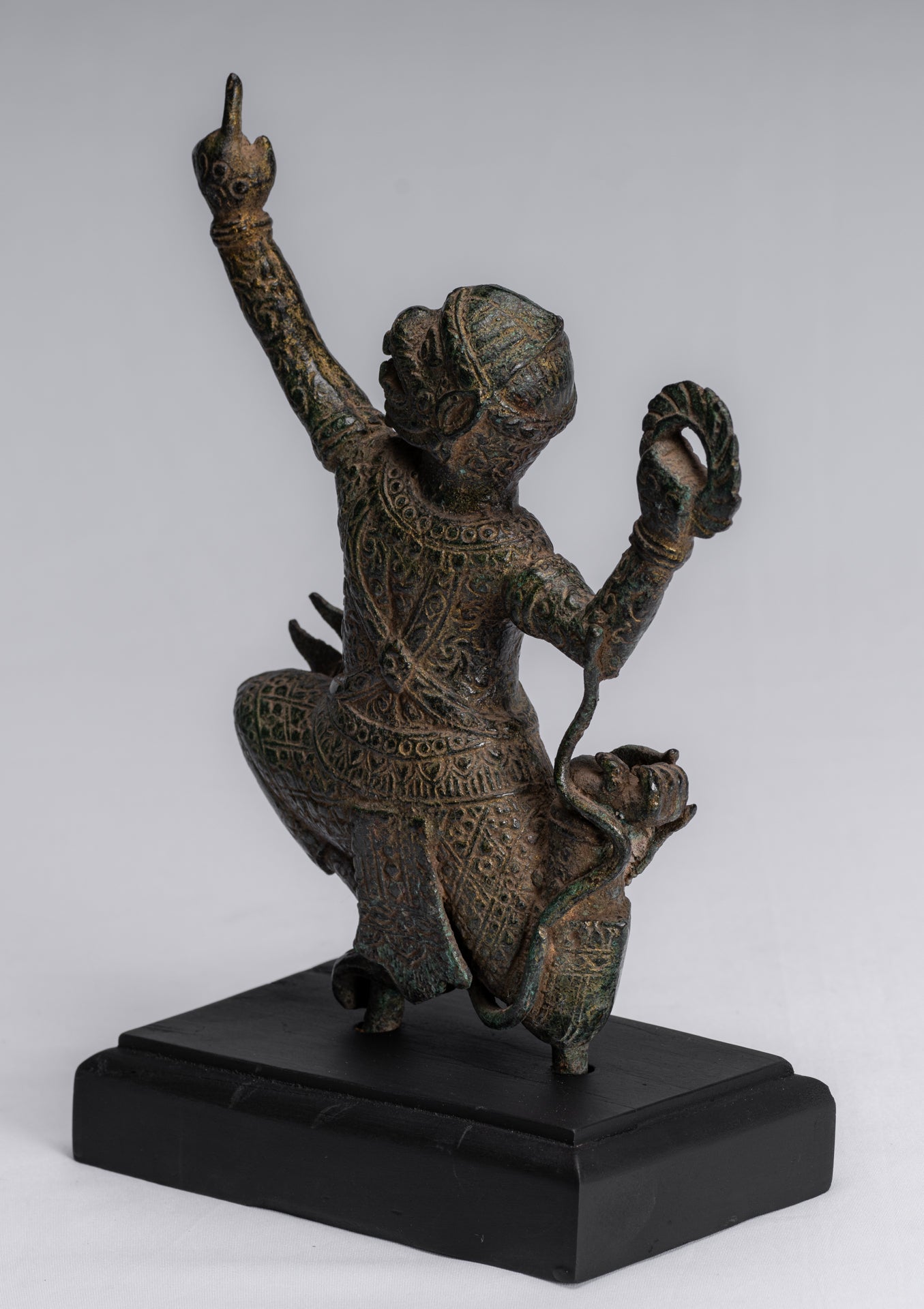 Statue antique du dieu hindou Bayon Hanuman de style khmer - 25 cm de haut