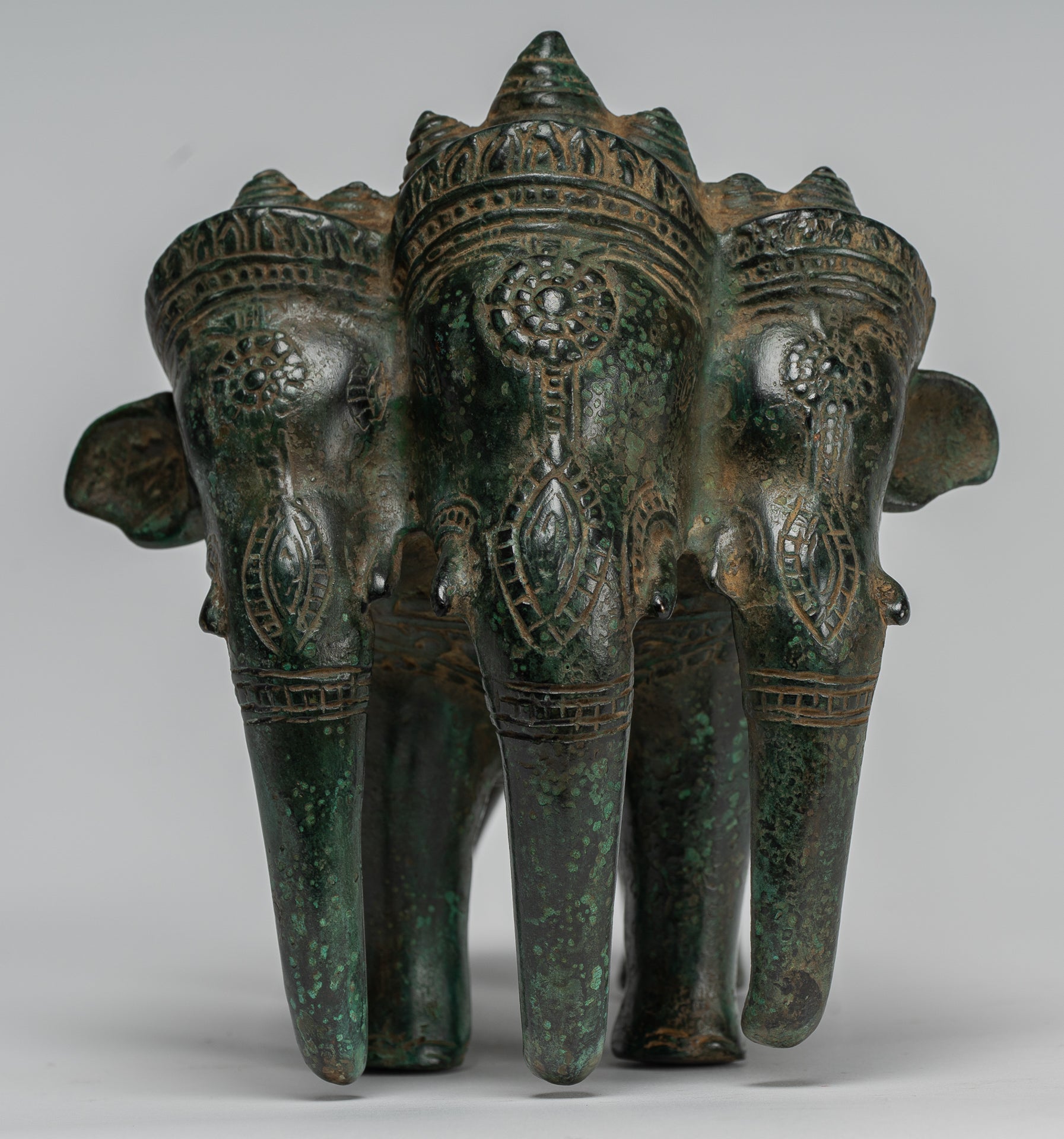 Antique Khmer in stile Khmer Bronzo erawan aivata o statua di elefante - 18 cm/7 "di altezza