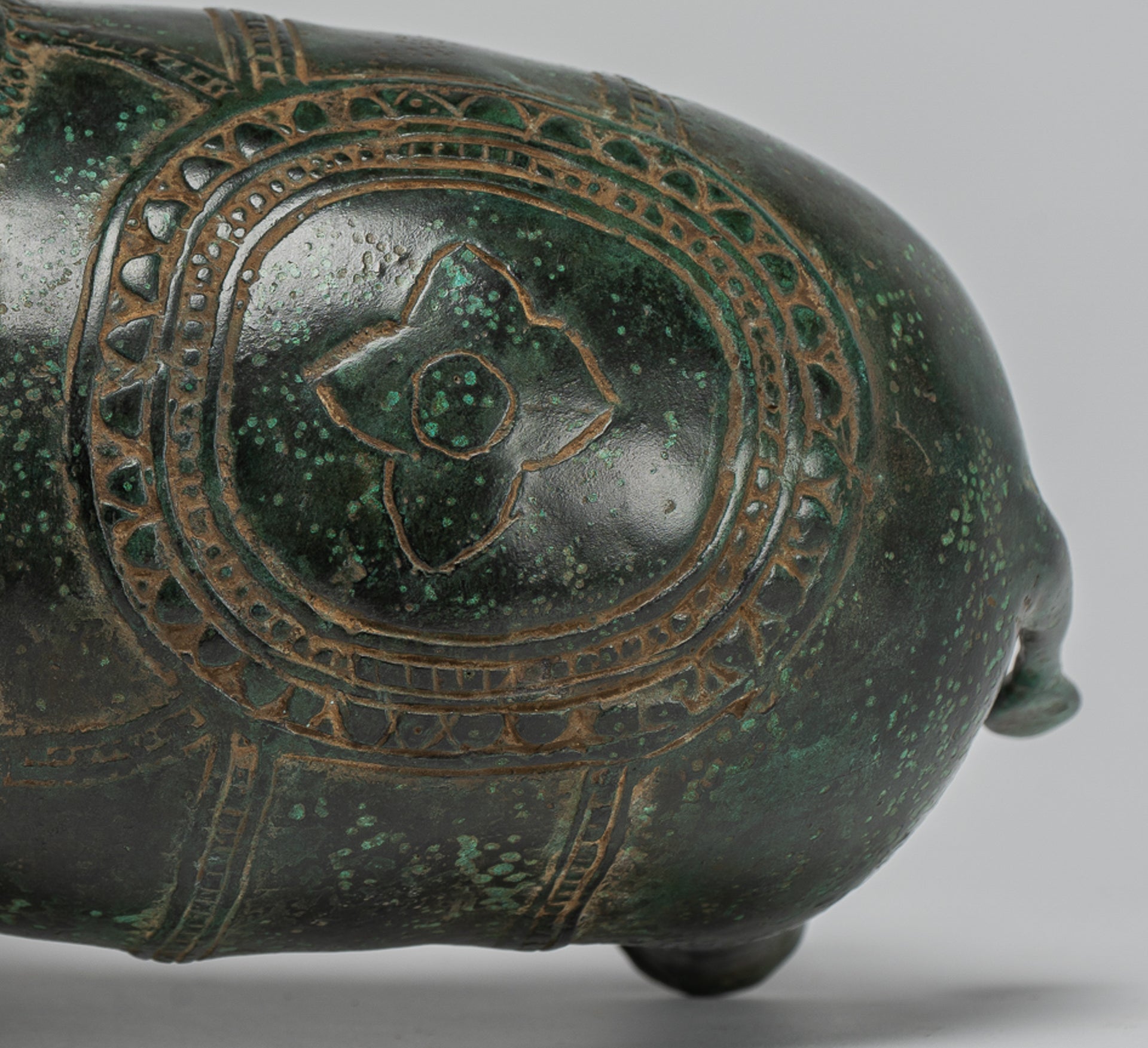 Antique Khmer in stile Khmer Bronzo erawan aivata o statua di elefante - 18 cm/7 "di altezza