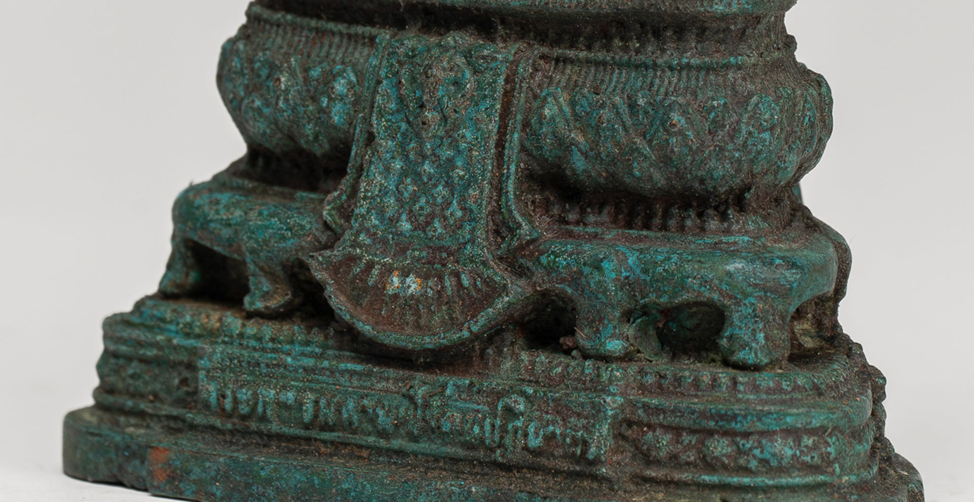 Buddha Sculpture - Antique Thai Style Bronze Seated Meditation Winter Buddha Statue - 12.5cm/5"