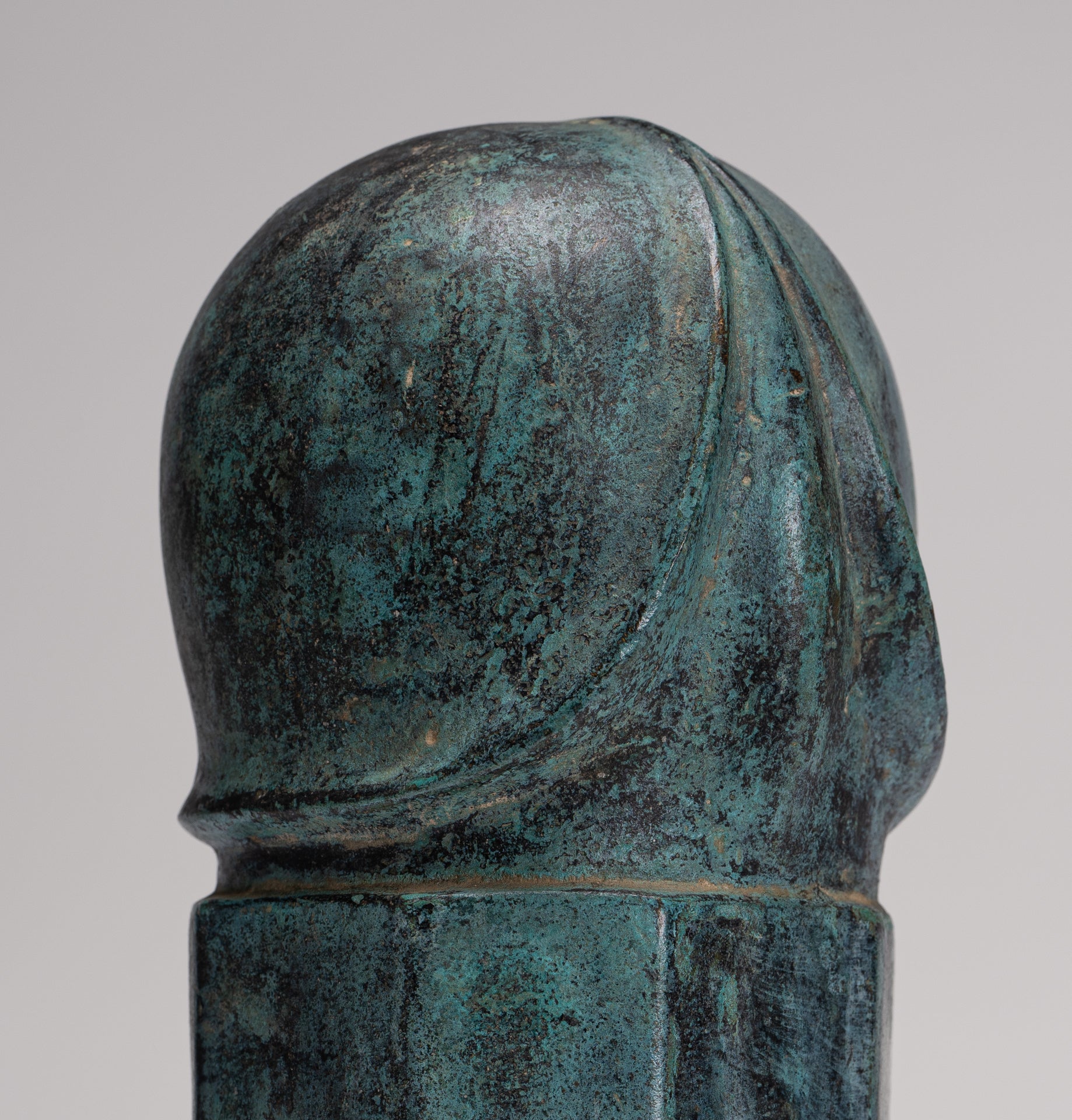 Antique Khmer Style Verdigris Bronze Apsara Linga / Lingnum - 23cm/9"