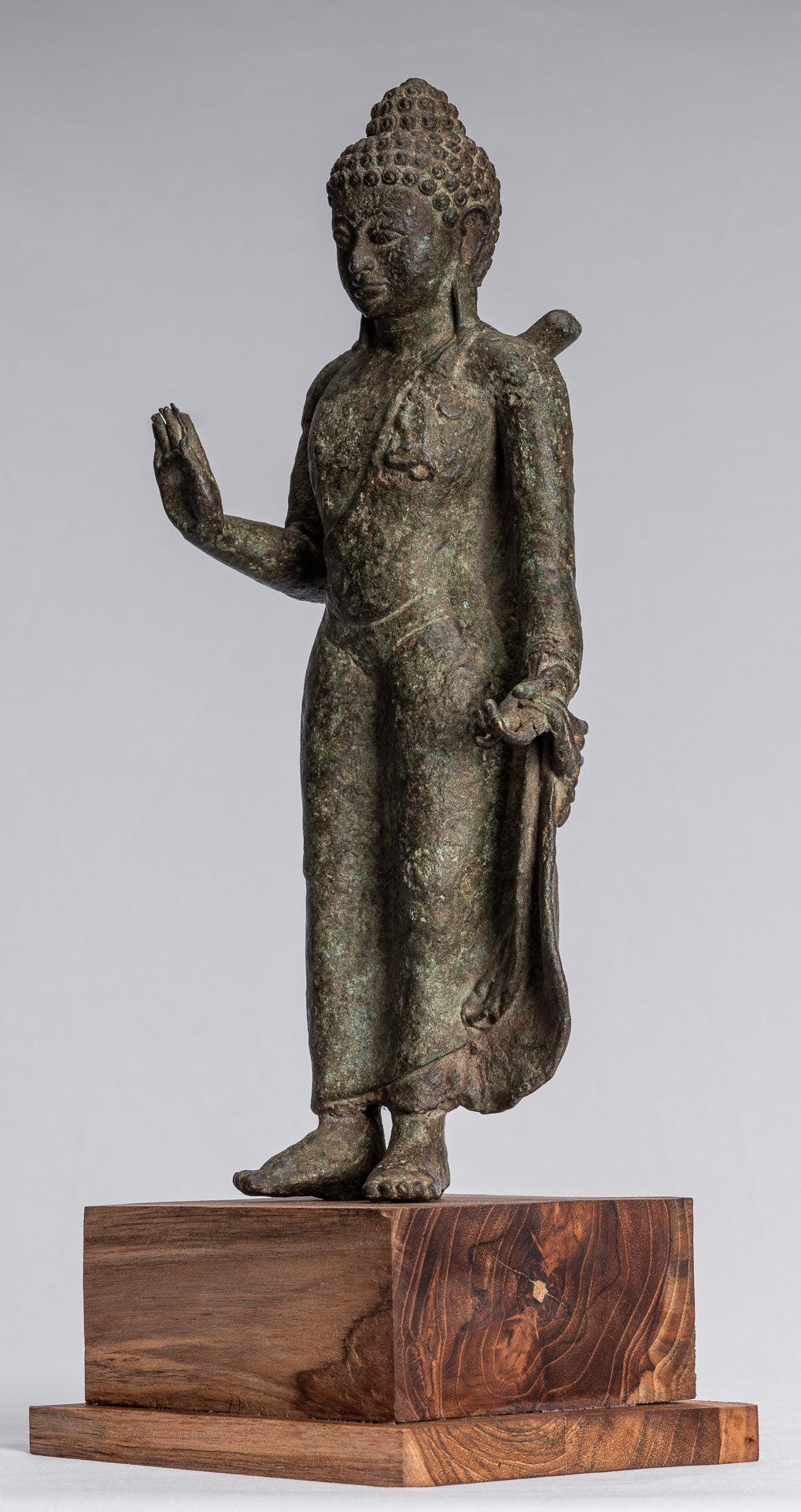 Buddha Statue-Antike indonesische Stil Javanesisch Stehen Schutz Buddha Statue-43cm/17 "