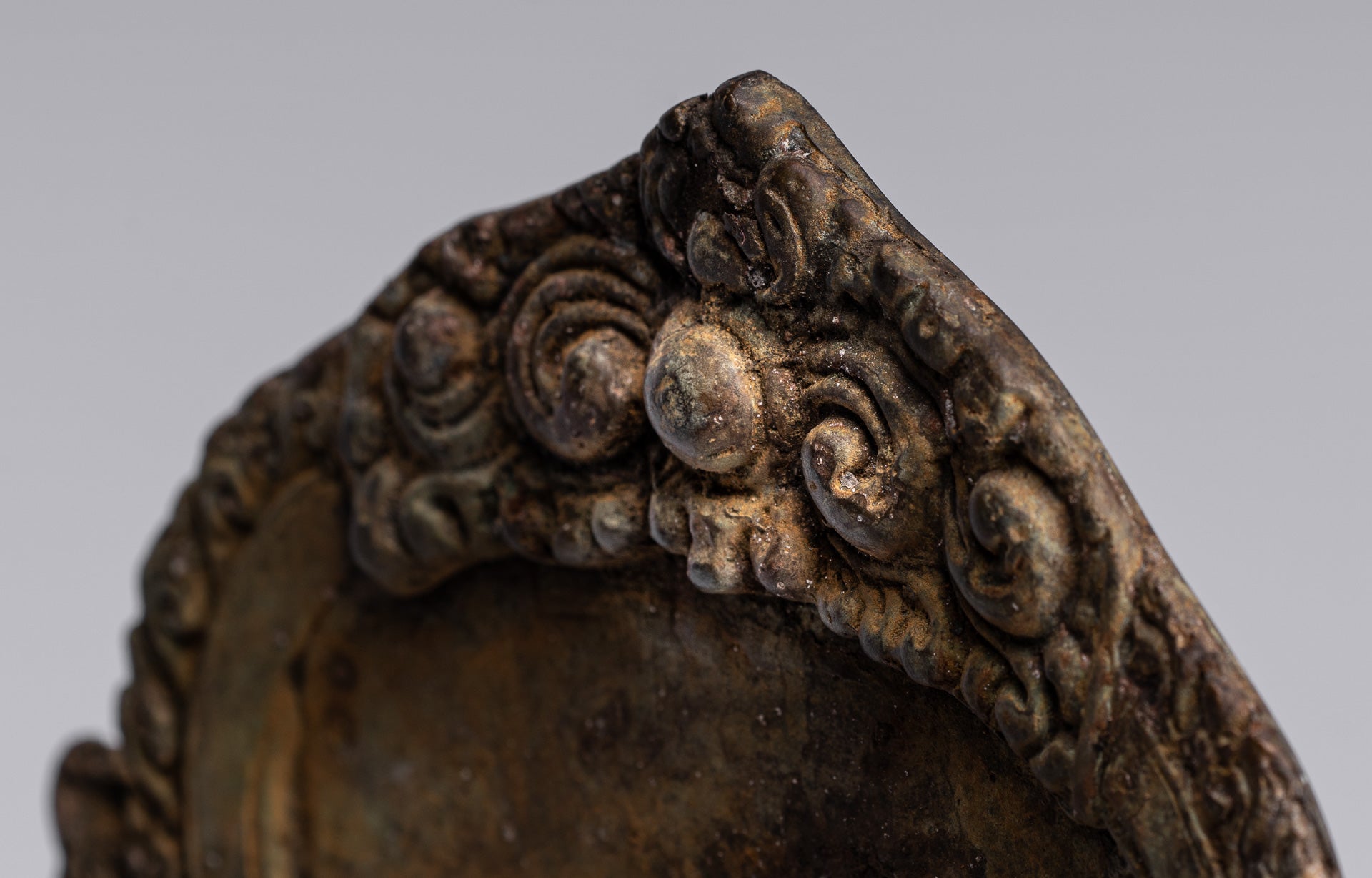 Statue Buddha - Antique stile indonesiano in piedi bronzo giavanese protezione Buddha - 37 cm/15 "