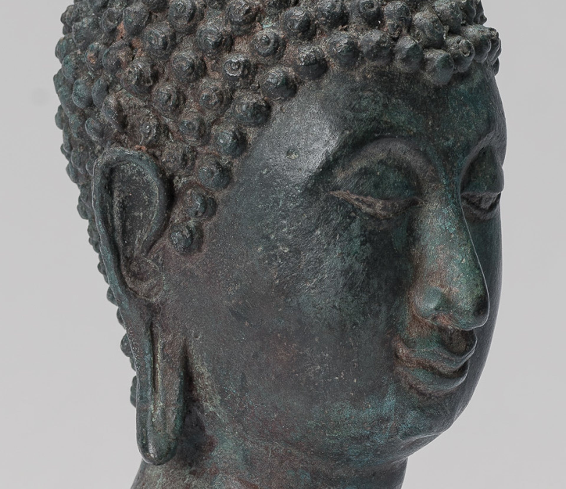 Buddha Head - Antique Thai Style Sukhothai Mounted Bronze Buddha Head - 22cm/9"