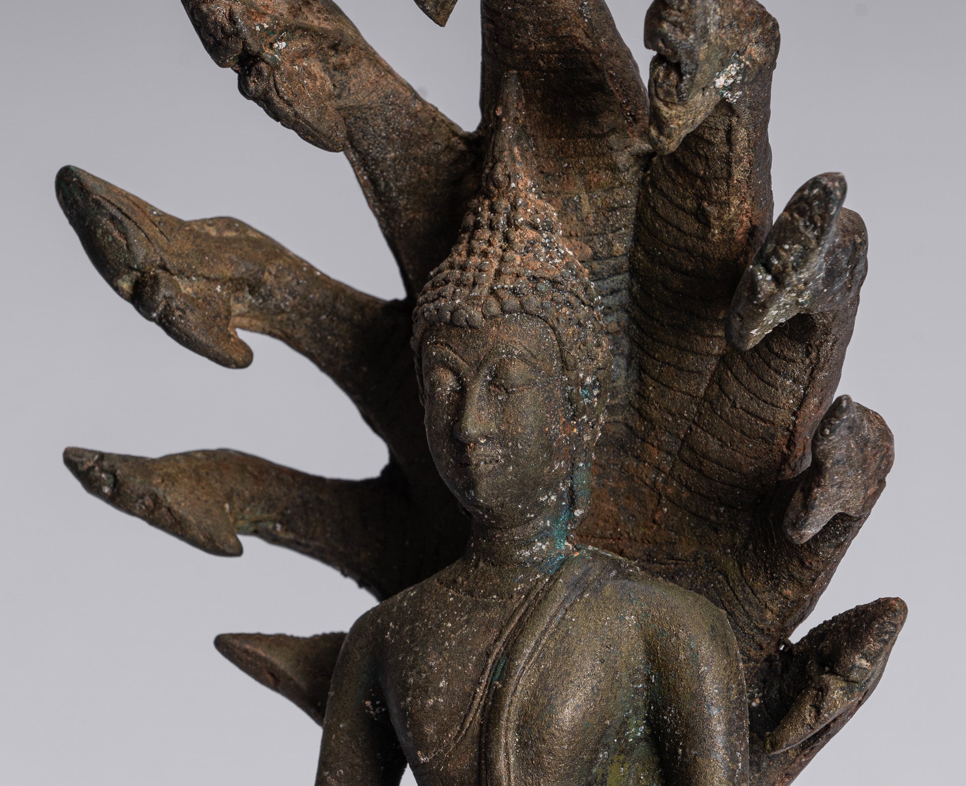 Statue de Bouddha – Statue de Bouddha Naga méditant en bronze antique de style Sukhothai – 32 cm/13"