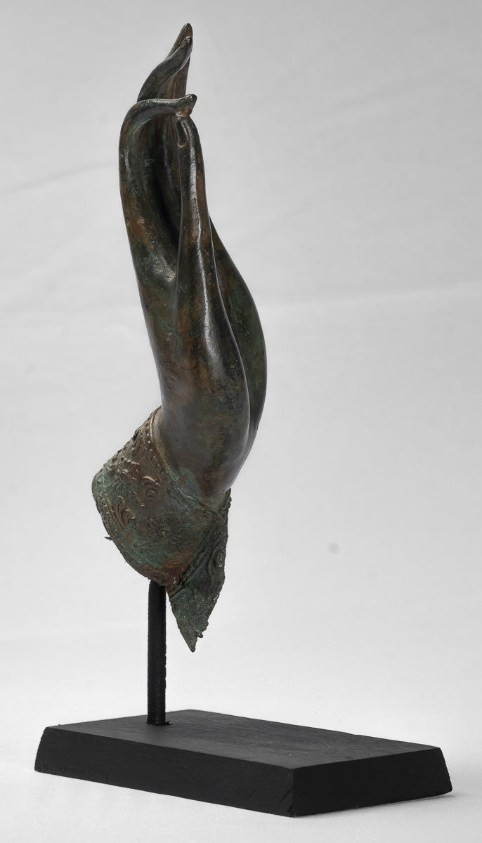 Mano de protección tailandesa de estilo tailandés antiguo montado en el sudeste asiático - 34 cm/14 "