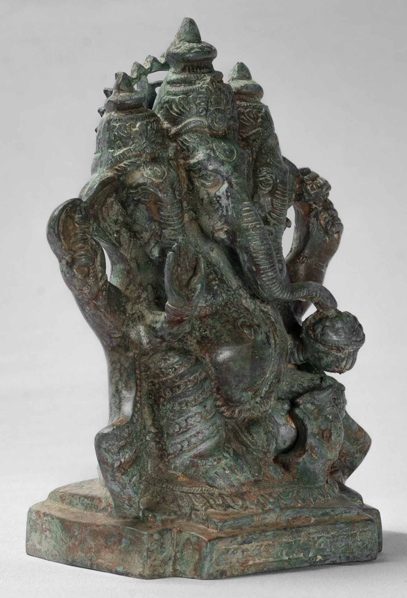 Antique Thai Style Bronze Tri Muhkthi Ganapathi Three Headed Ganesha Statue - 21cm/8"