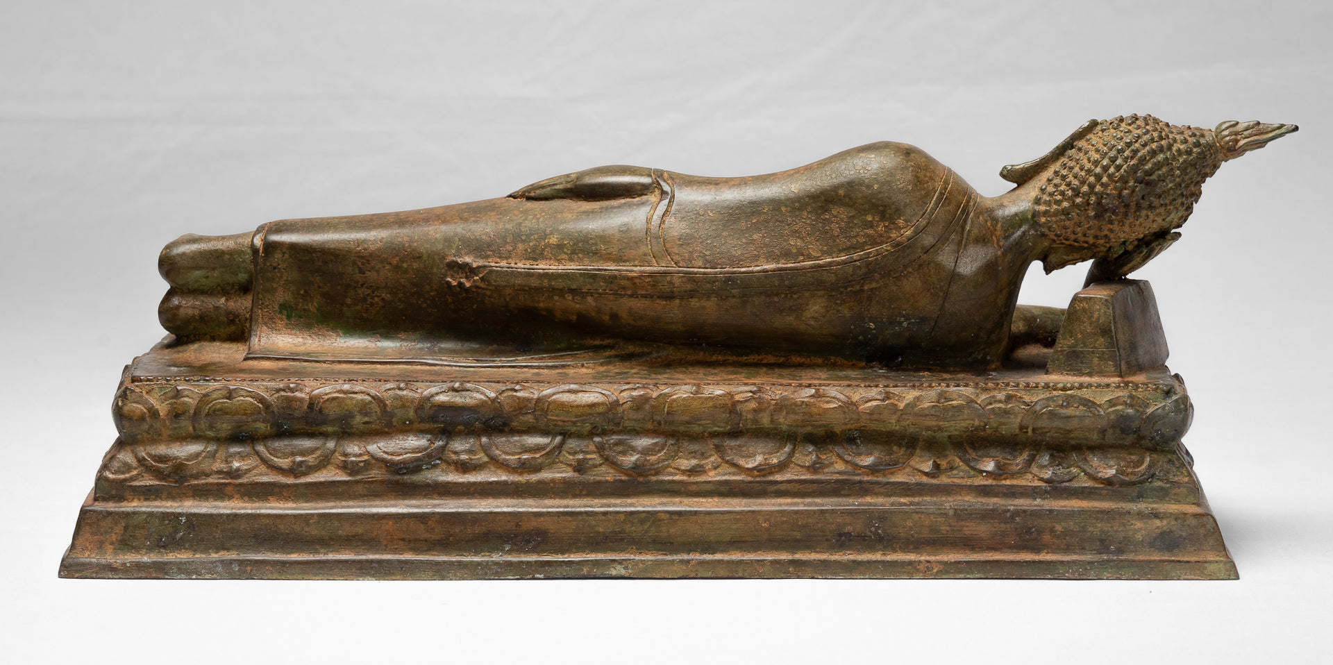 Statua Buddha - Antique Thai Thai Bronzo Sukhothai Reclining Nirvana Buddha Statua - 55cm/22 "