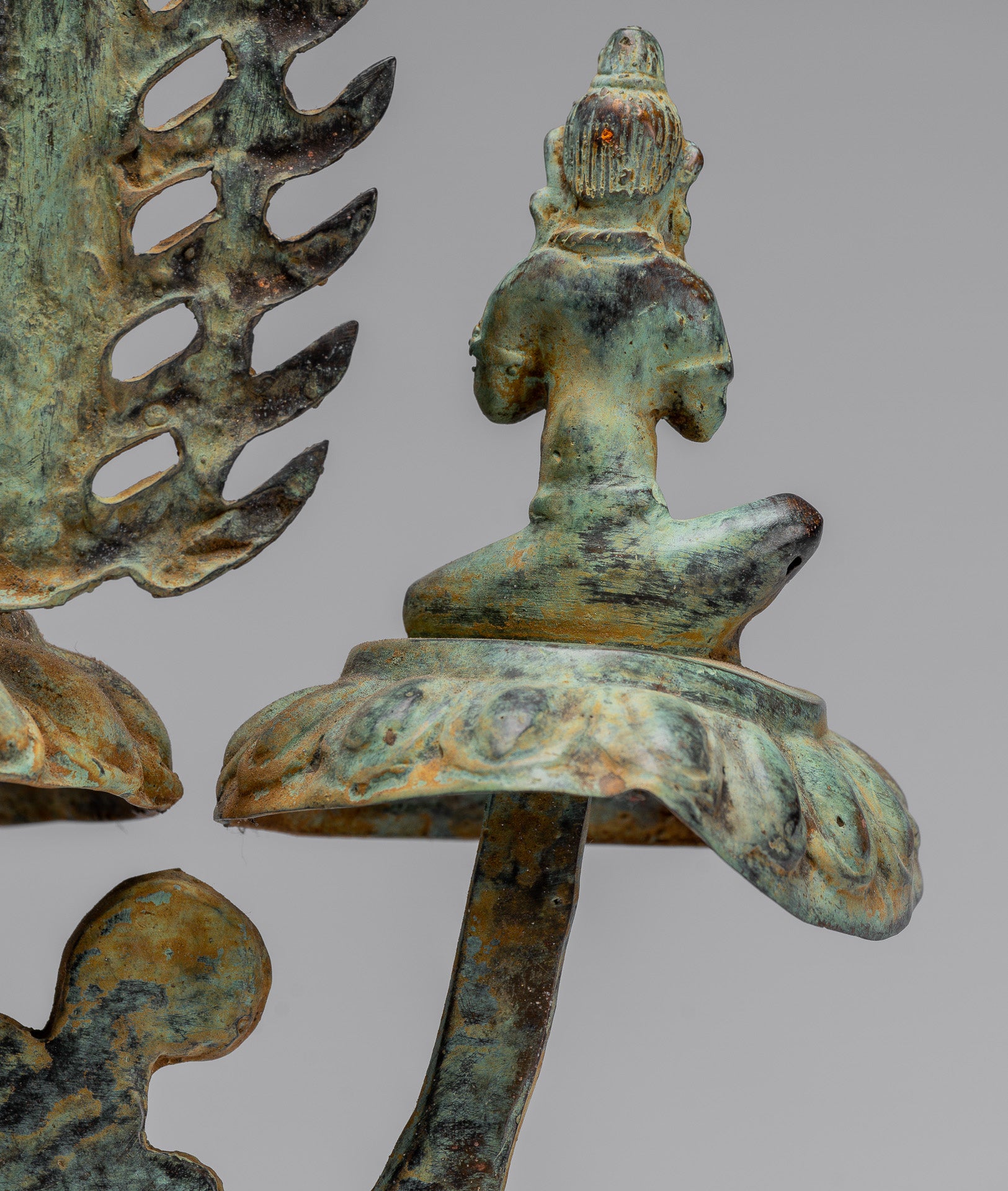 Statue di Buddha - Antique in stile indonesiano Bronzo Meditazione giavanese Statua di Buddha - 49 cm/20 "