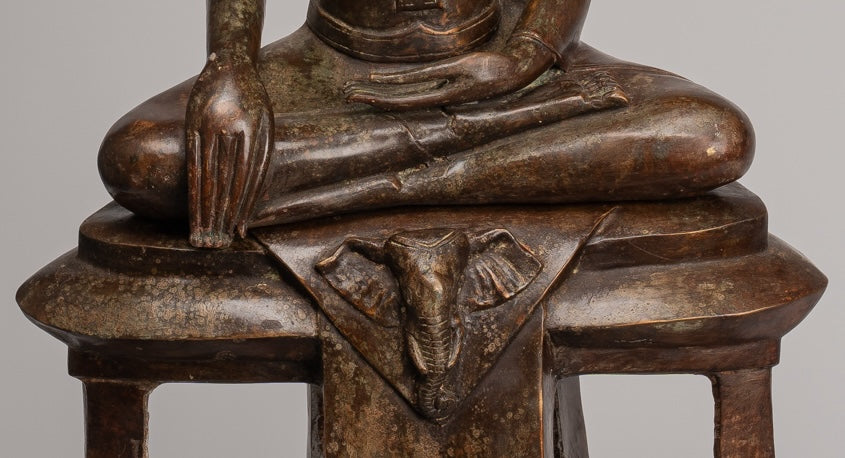 Buddha Statue - Antike thailändische Chiang -Sprosse sitzende Aufklärung Buddha Statue - 104cm/42 "