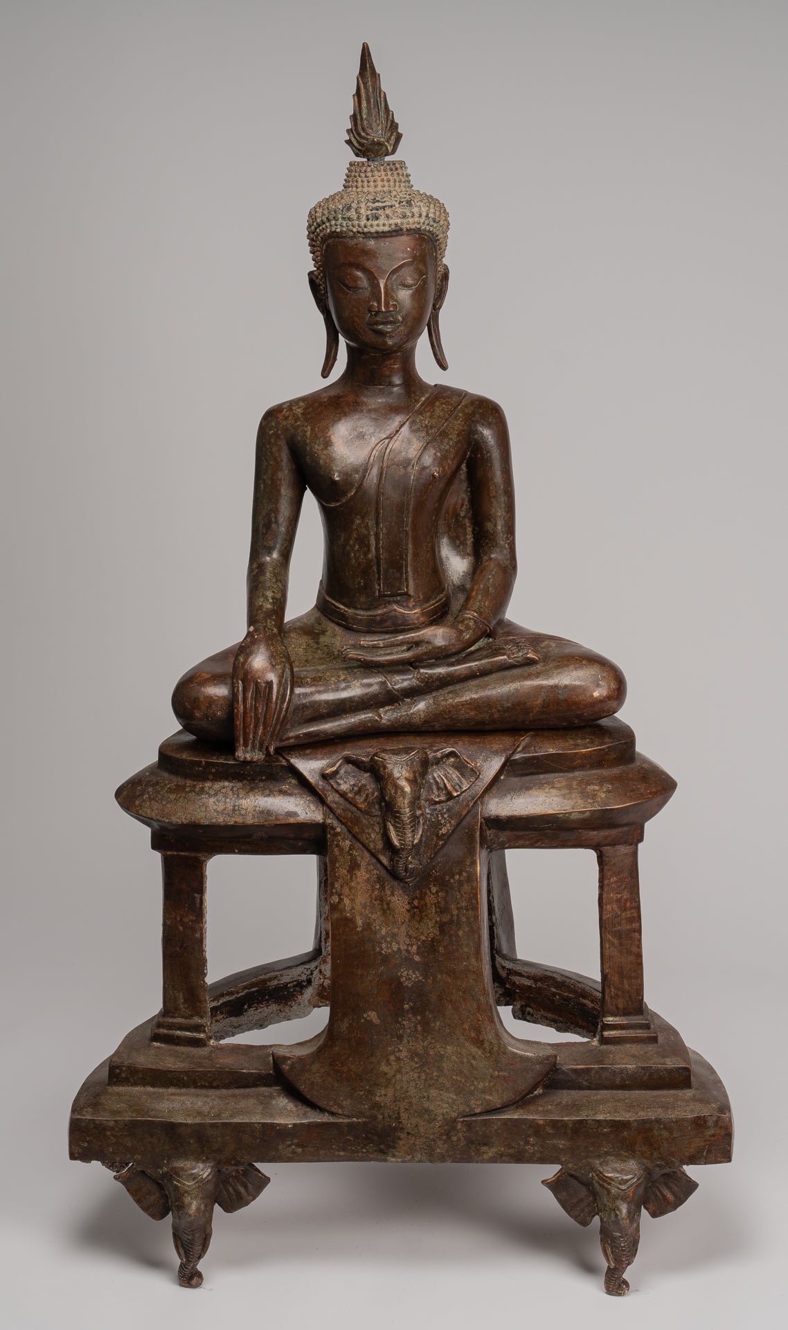 Buddha Statue - Antike thailändische Chiang -Sprosse sitzende Aufklärung Buddha Statue - 104cm/42 "