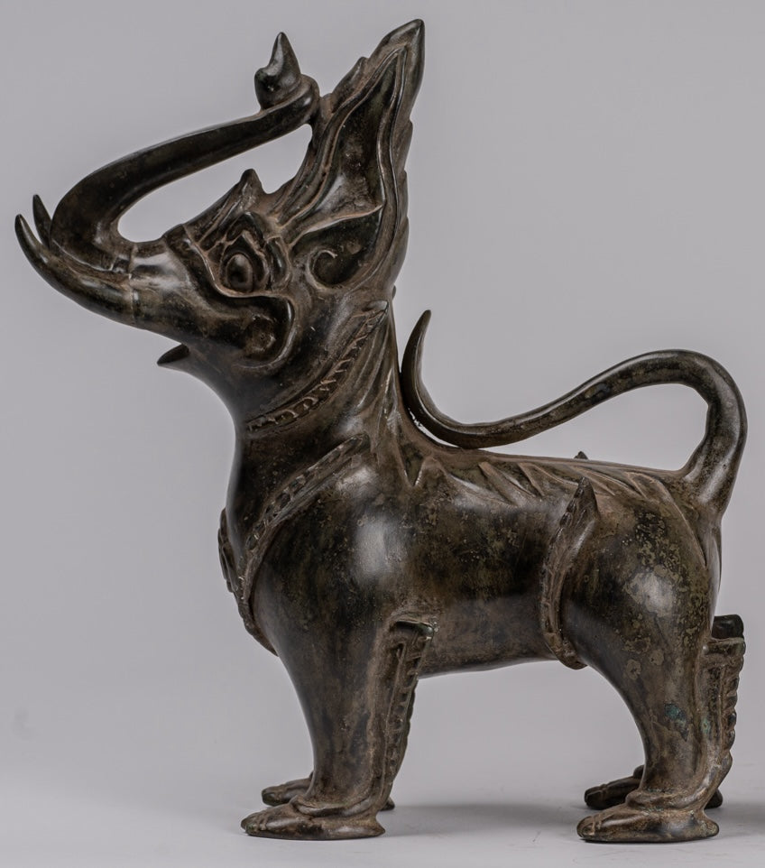 Antiguo estilo birmano de bronce de pie Chinthe Guardian Temple Lions (par) - 29 cm/12 "