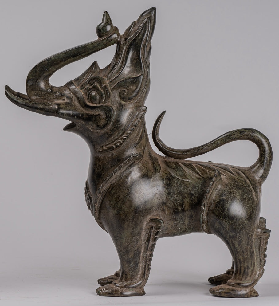 Antiguo estilo birmano de bronce de pie Chinthe Guardian Temple Lions (par) - 29 cm/12 "