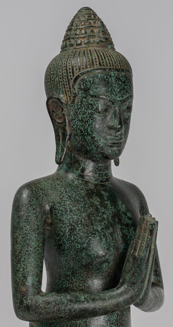 Estatua de la deidad - Estatua / Diosa de estilo jemer de estilo jemer.