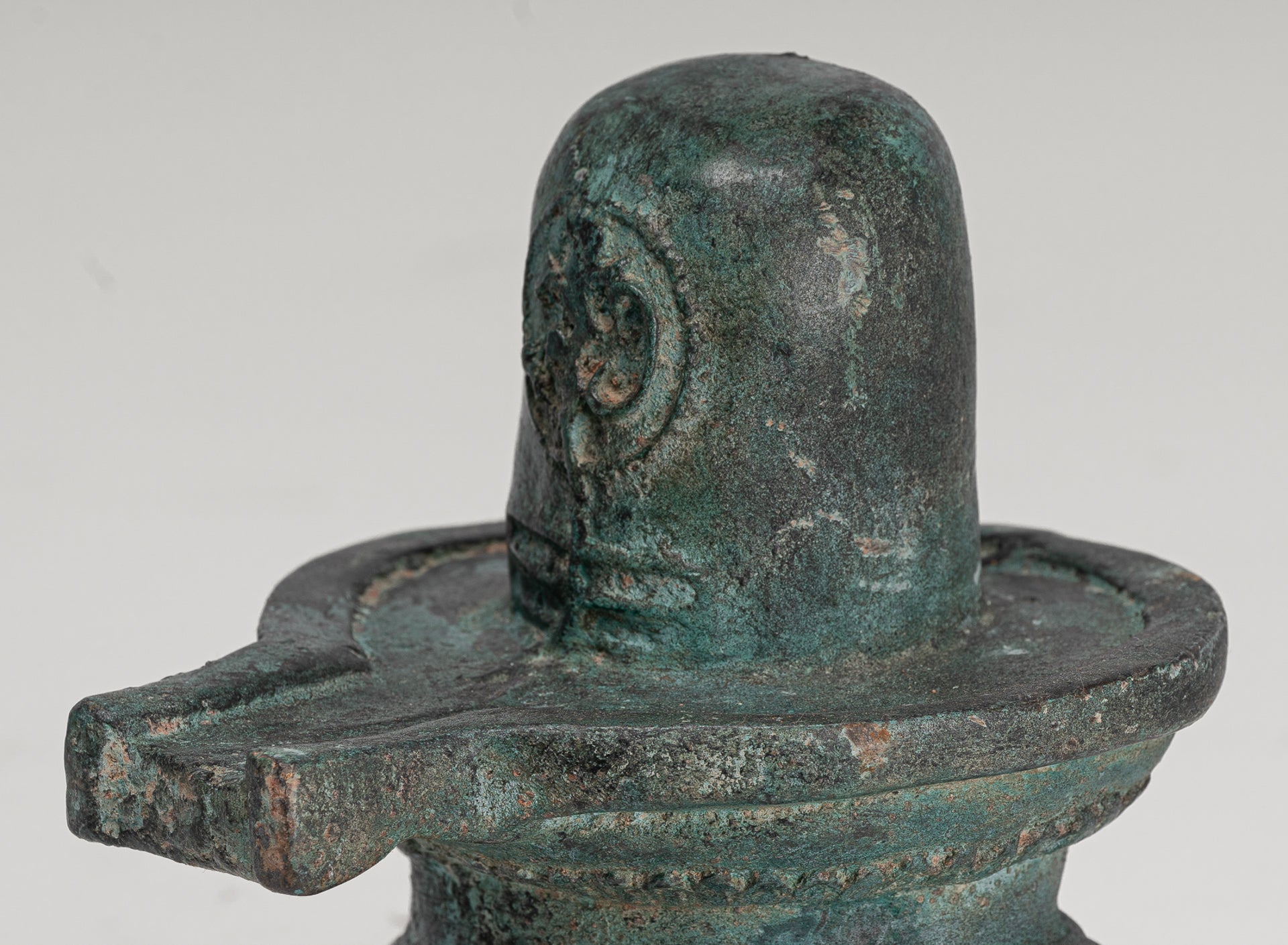 Linga - Antique Indian Style South Asia Bronze Shiva Linga / Lingnum & Yoni - 15cm/6"