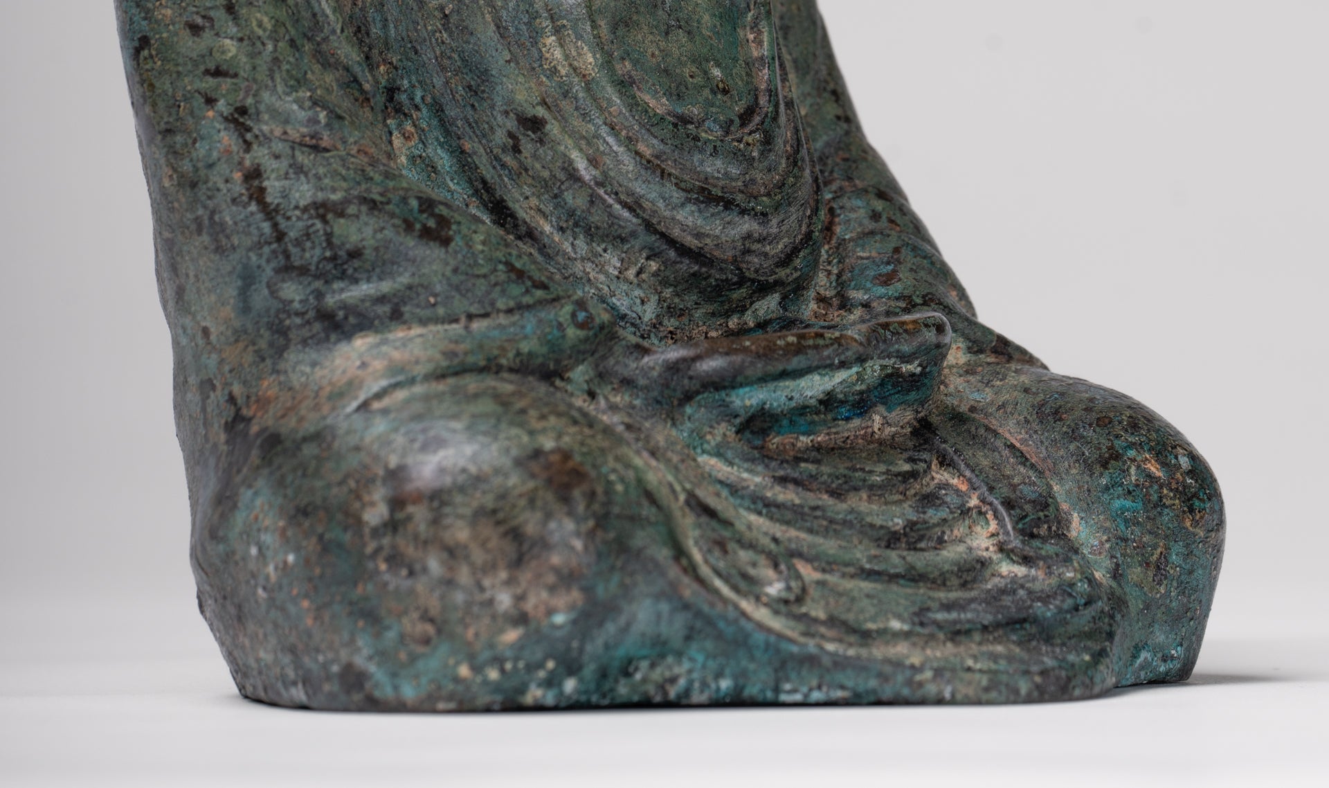 Japanese Buddha - Antique Japanese Style Bronze Seated Meditation Amitabha Buddha Statue - 18cm/7"