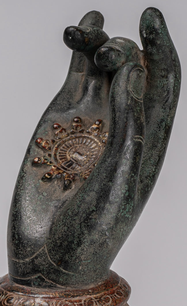 Mano de enseñanza de bronce del sudeste asiático de estilo jemer montado - 29 cm/12 "