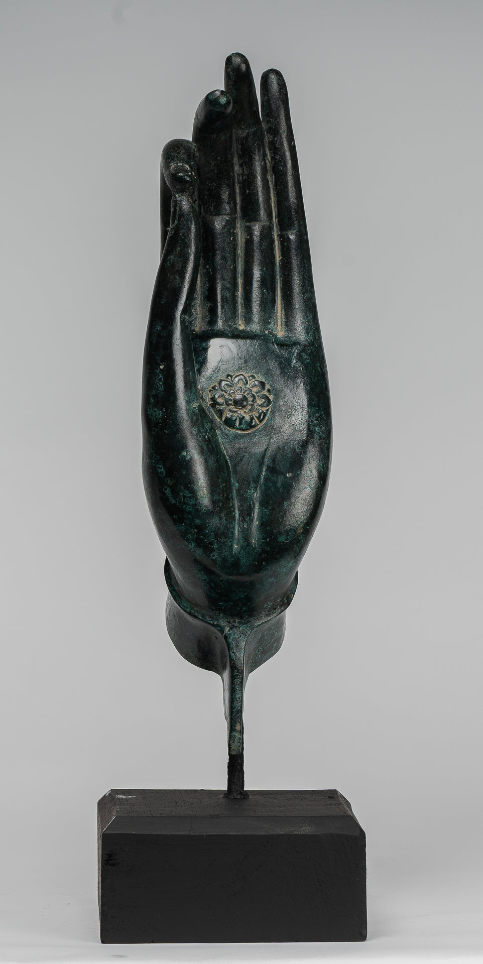 Mano de enseñanza de bronce de bronce del sudeste asiático de estilo antiguo montado - 40 cm/16 "