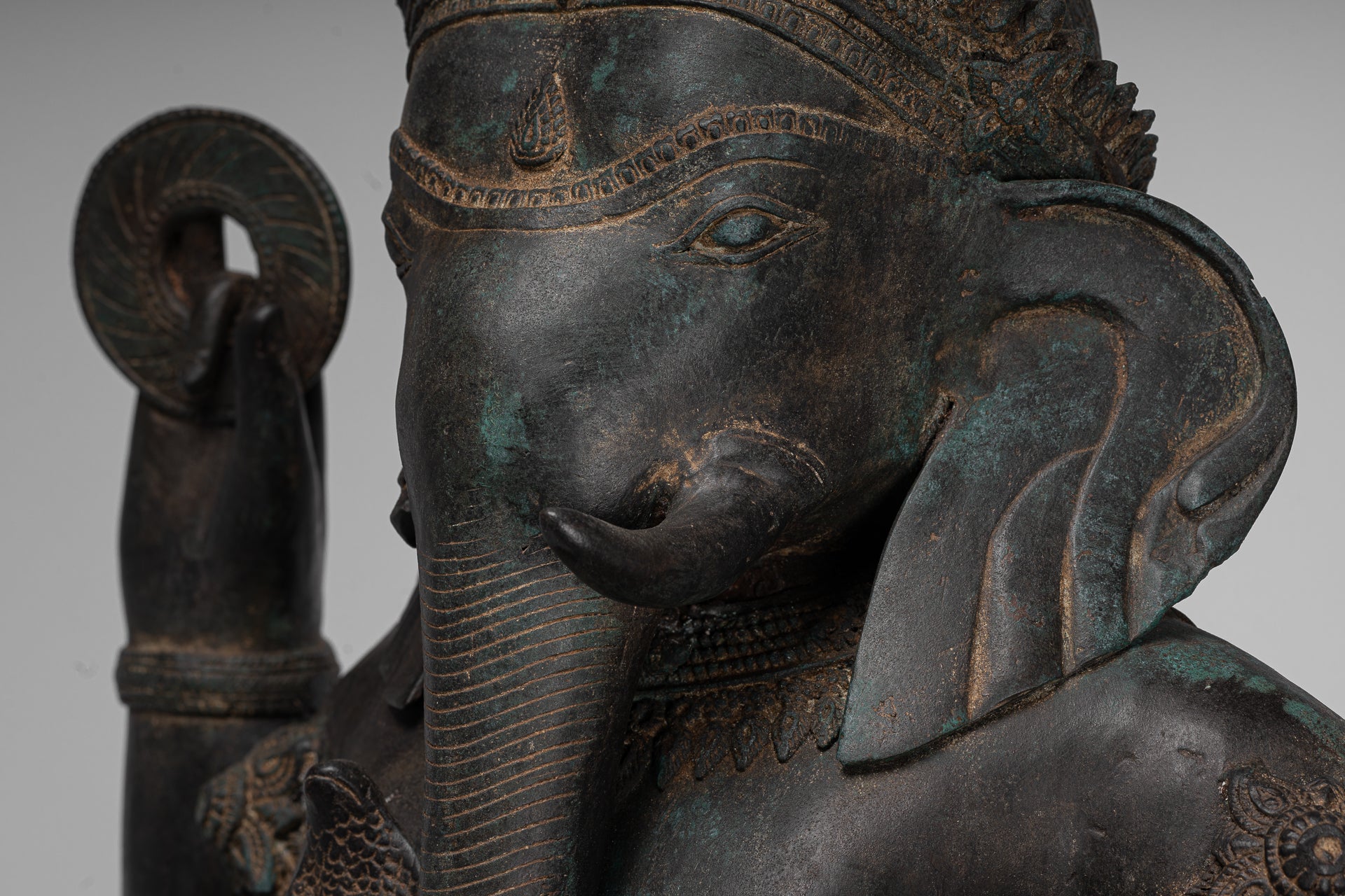 Ganesha Statue - Antique Thai Style Bronze Seated 4-Arm Ganesha Statue - 85cm/34"