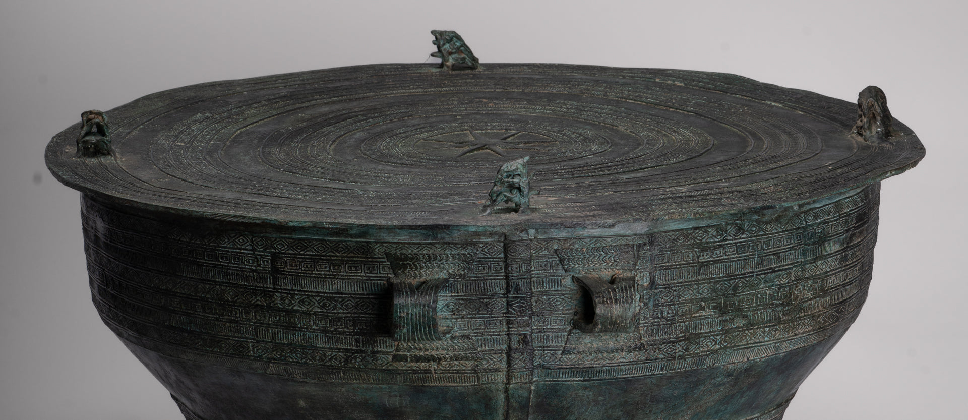 Vietnamese Rain Drum - Antique Vietnamese Style Bronze Free Standing Frog Rain Drum - 43cm/17"