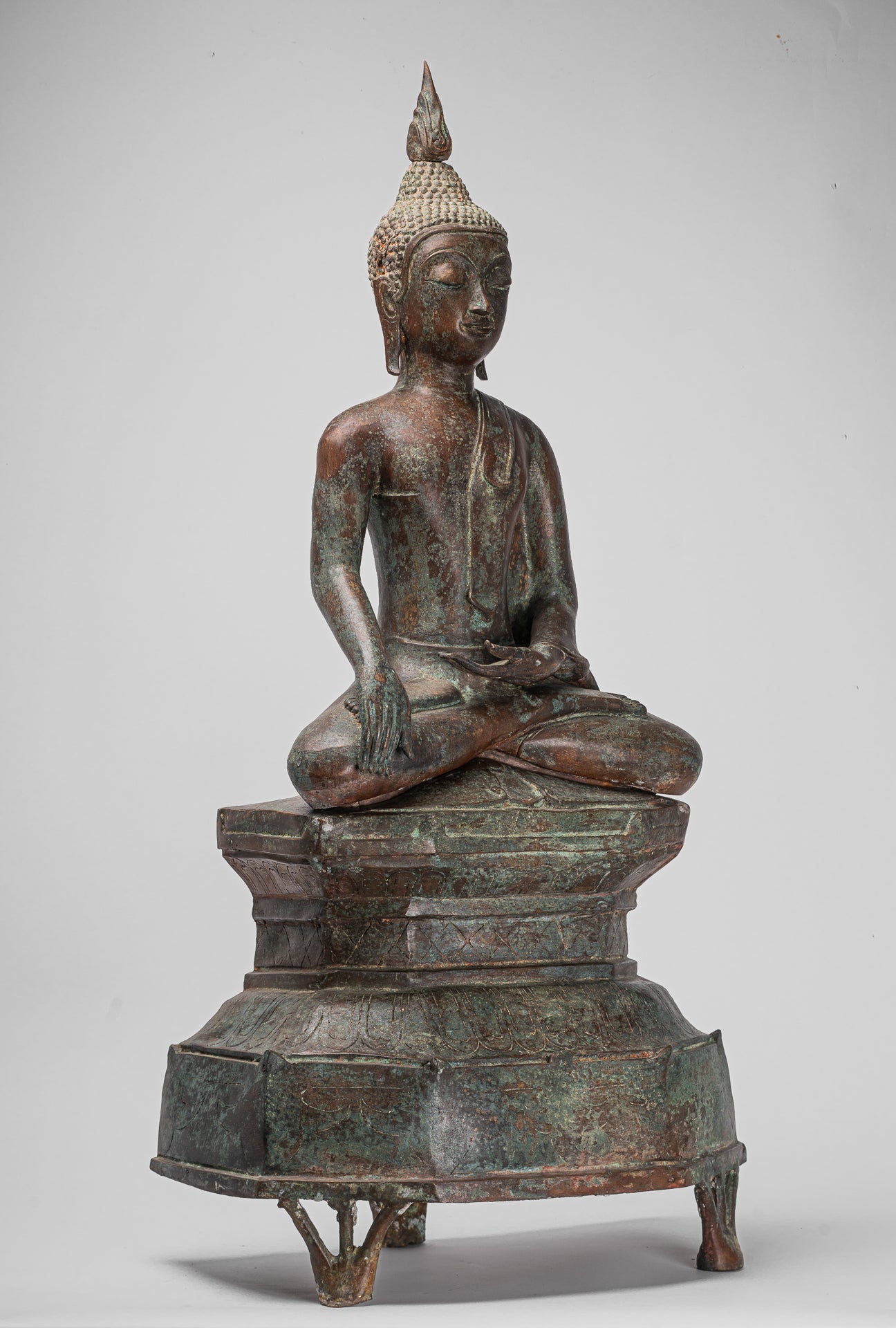 Large Buddha Statue - Antique Thai Style Chiang Rung Seated Enlightenment Buddha Statue - 101cm/40"