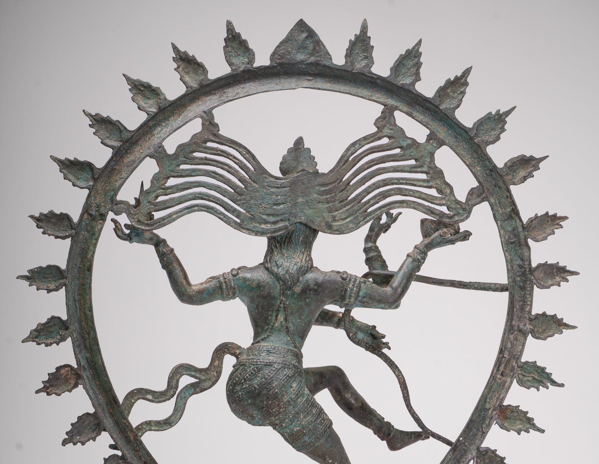 Shiva Statue - Antique Indian Style Bronze Dancing Shiva statue as Lord Nataraja - 66cm(26") Tall