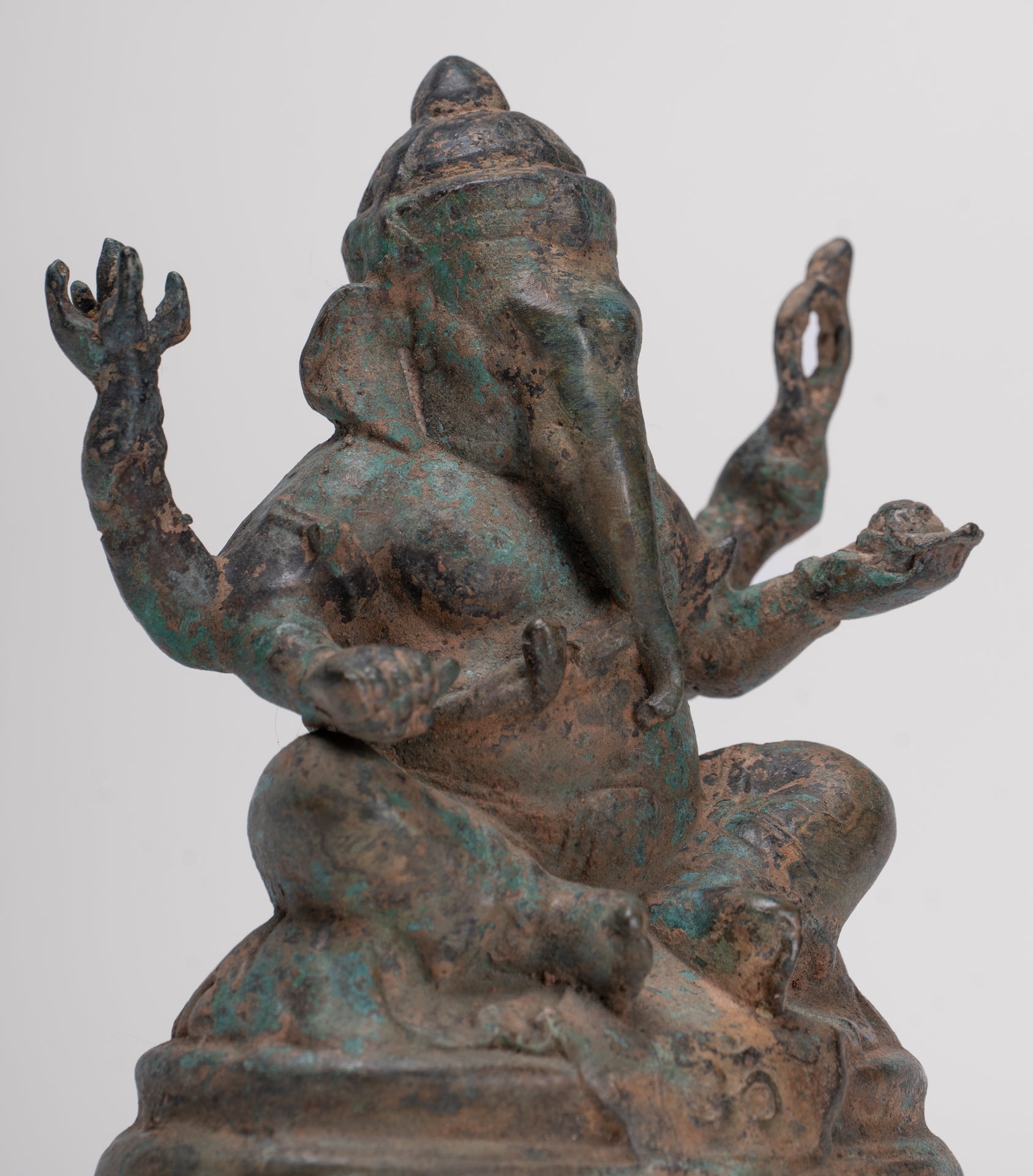 Ganesha Statue - Antique Thai Style Bronze Seated 4-Arm Ganesha Statue - 12cm/5"