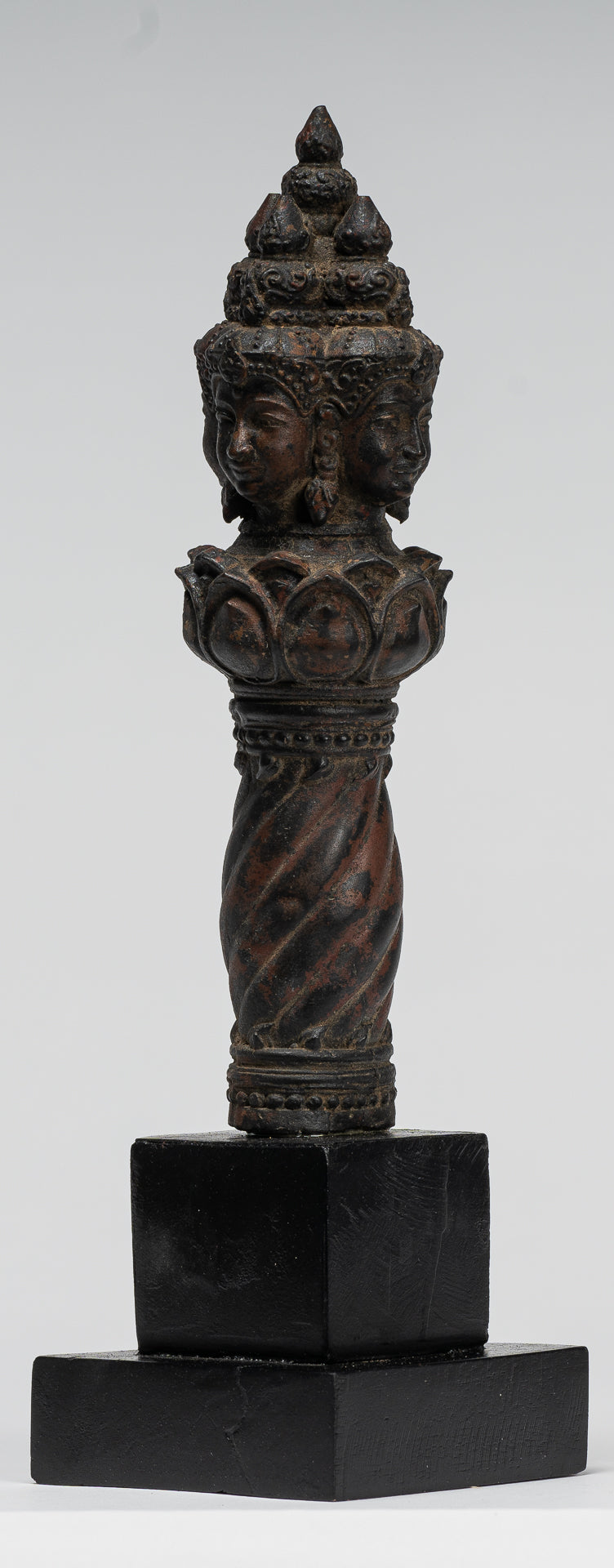 Vajrapāṇi Statue - Antique Khmer Style Vajra or Thunderbolt Vajrapāṇi Statue - 28cm/11"