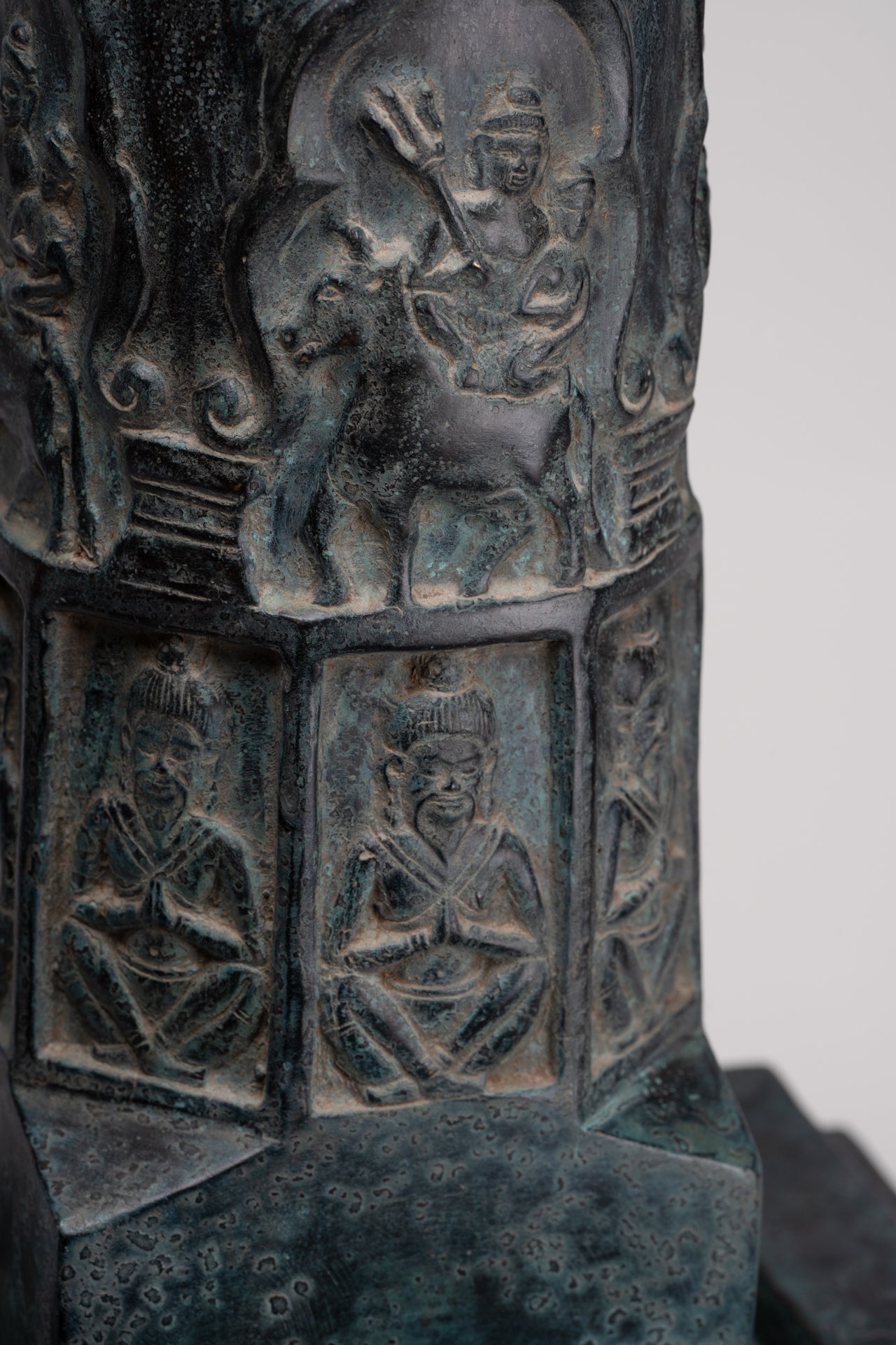 Large Linga Statue - Antique Khmer Style Bronze Linga / Lingnum & Yoni - 53cm/21"