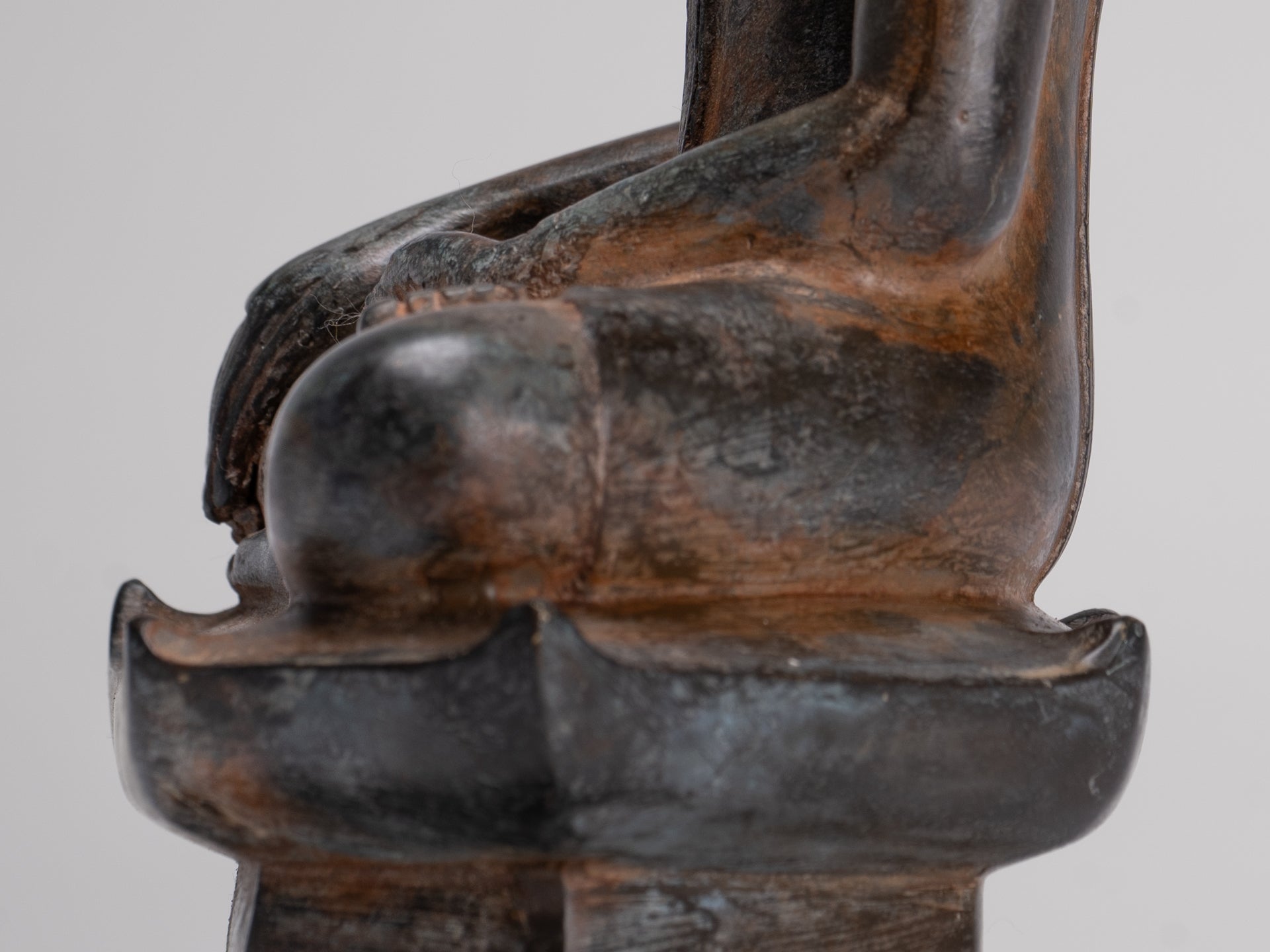 Buddha Statue - Antique Sukhothai Style Thai Enlightenment Buddha Statue - 23.5cm/9"