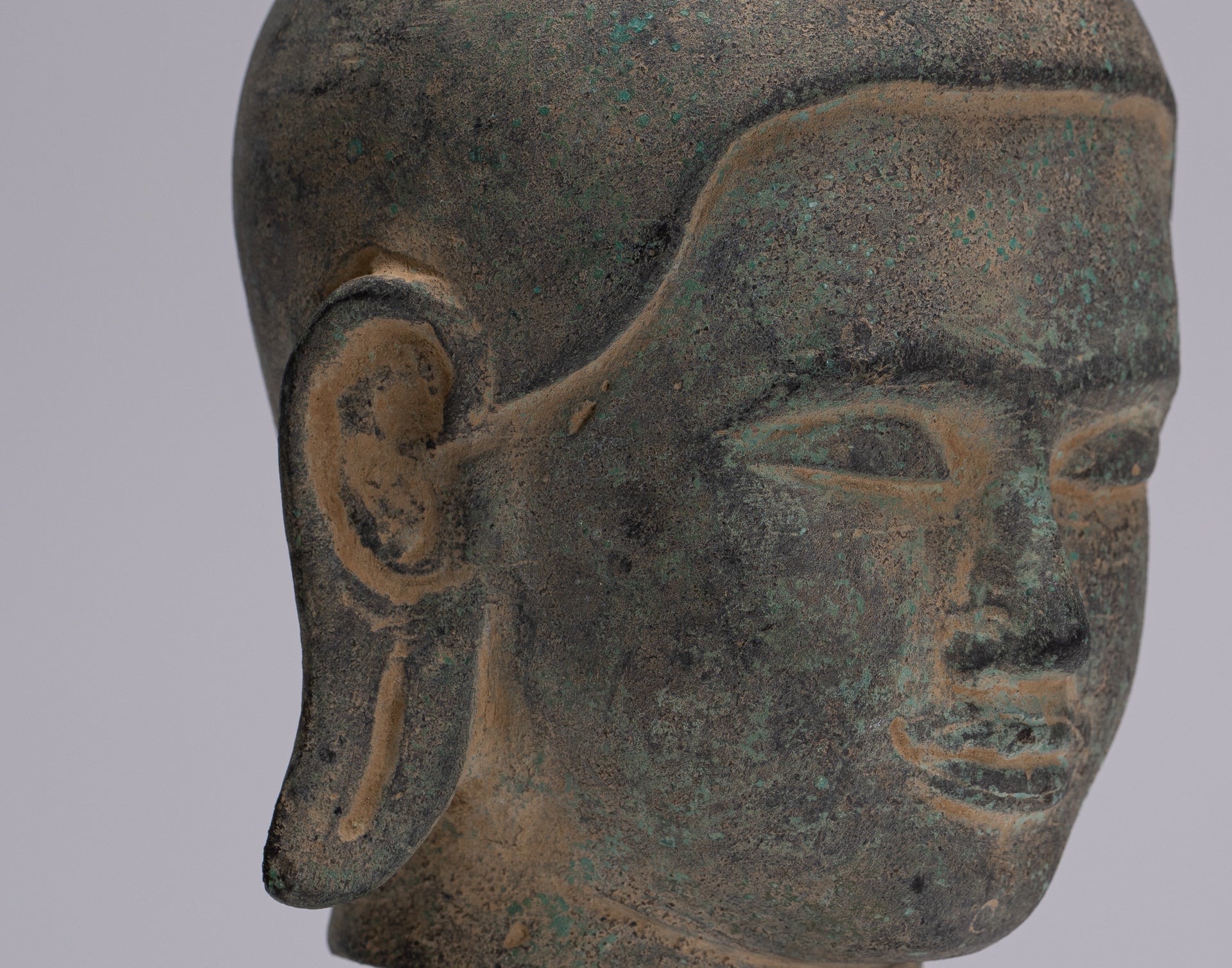 Buddha Statue - Antique Khmer Style Mounted Bronze Phnom Da Buddha Head Statue - 22cm/9"