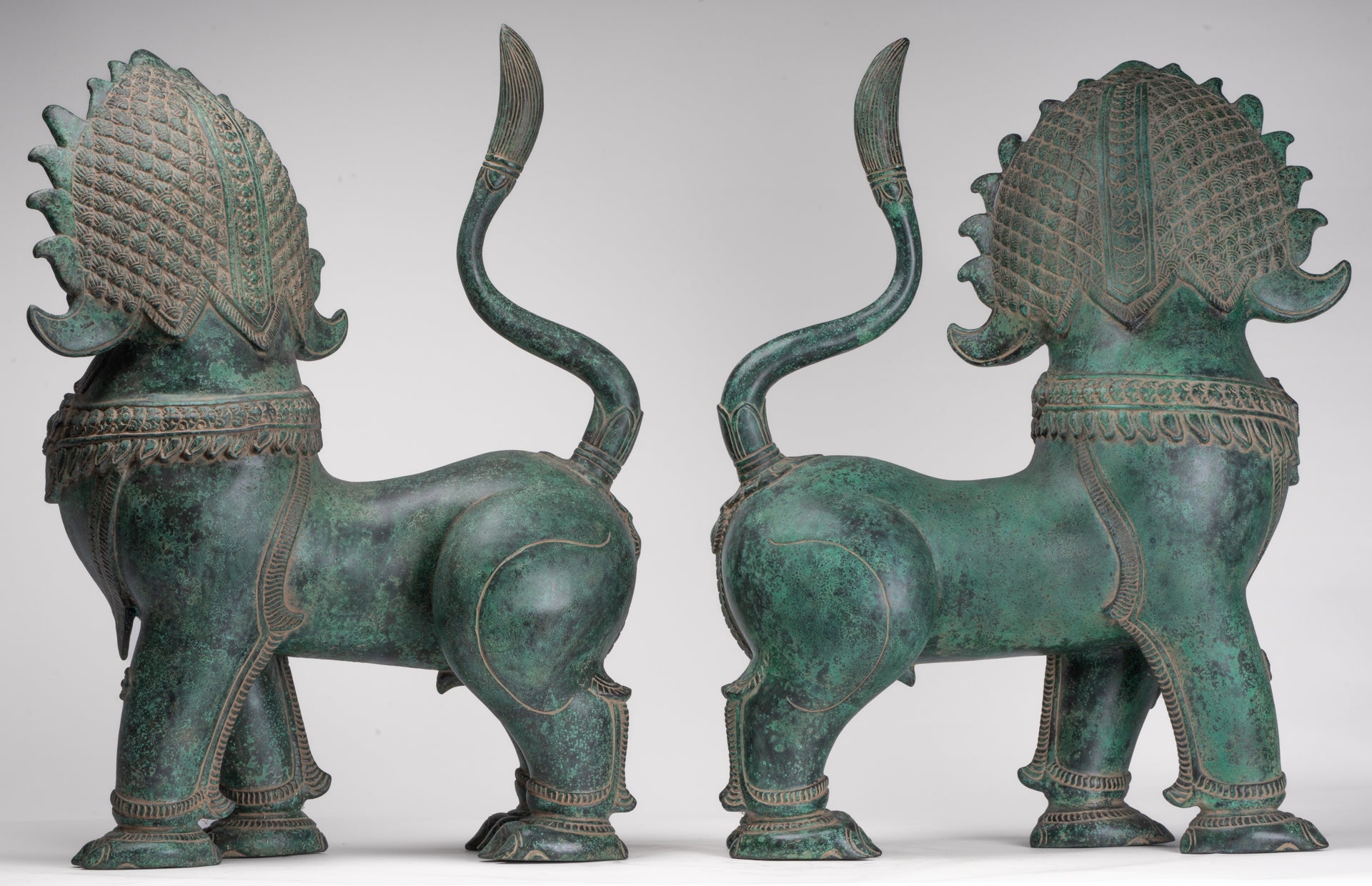 Antique Chinese Style Temple Guardian Lion Foo Dogs Imperial Lion - 66cm/26" (Pair)