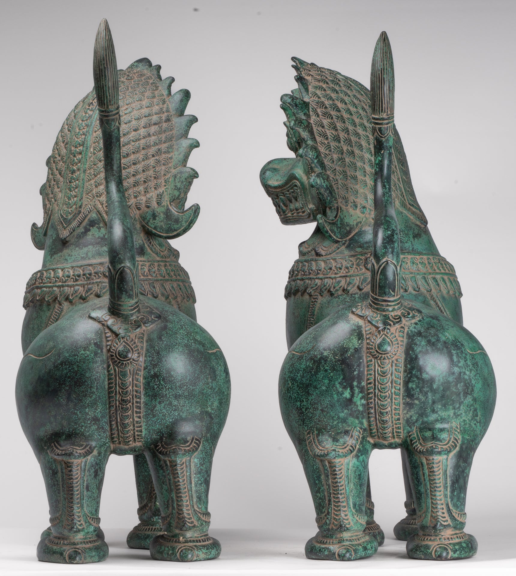 Antique Chinese Style Temple Guardian Lion Foo Dogs Imperial Lion - 66cm/26" (Pair)