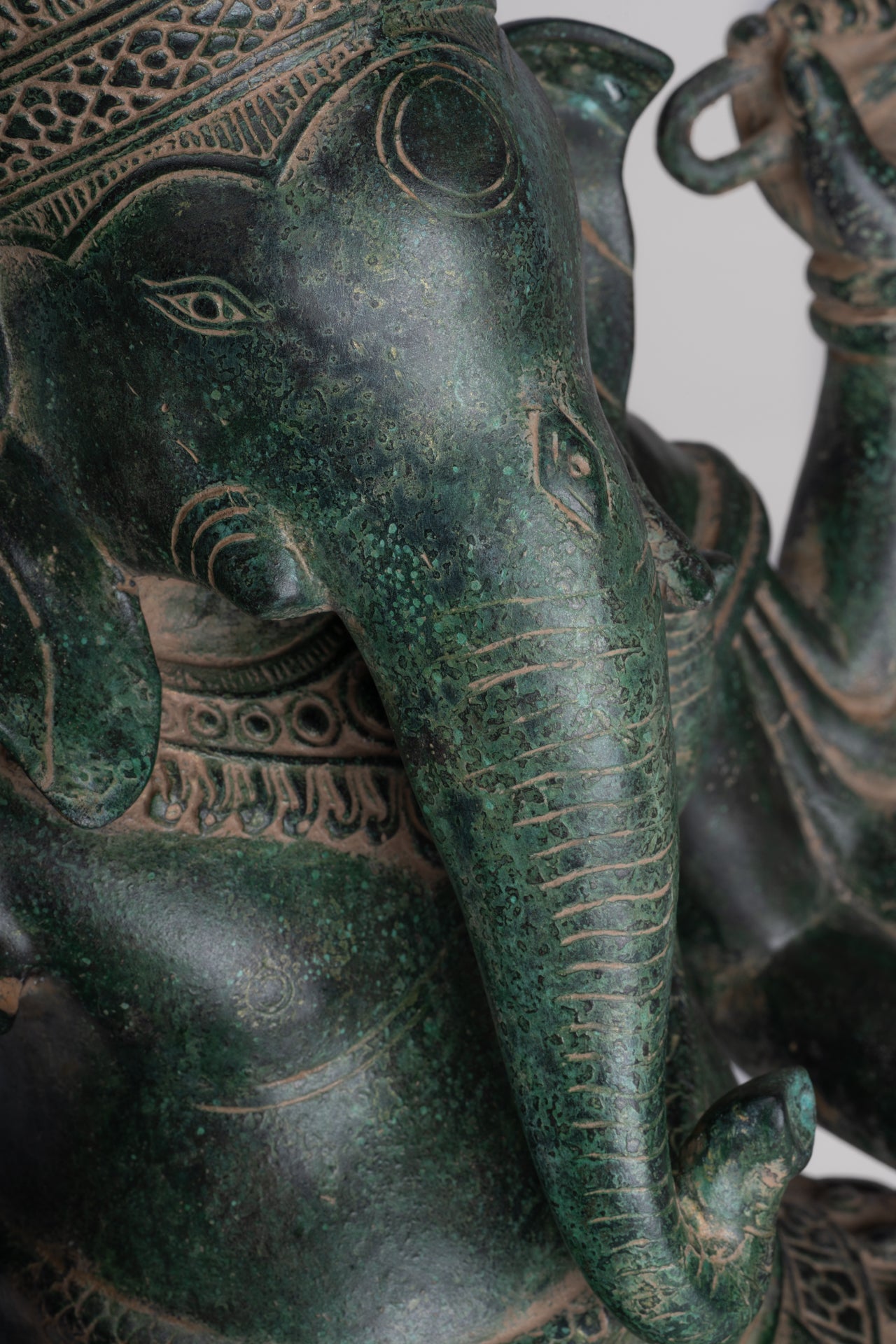 Ganesha Statue - Antique Khmer Style Enthroned Angkor Wat 8 Arm Ganesh Statue - 40cm/16"