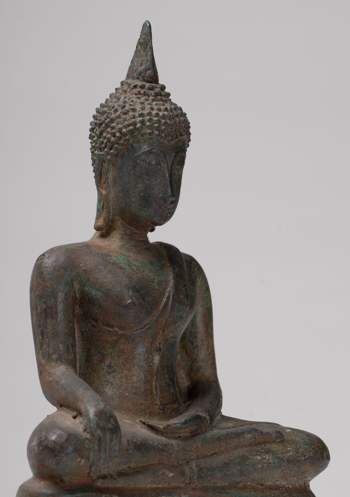 Buddha Statue - Antique Ayutthaya Style Seated Enlightenment Buddha Statue - 23cm/9"