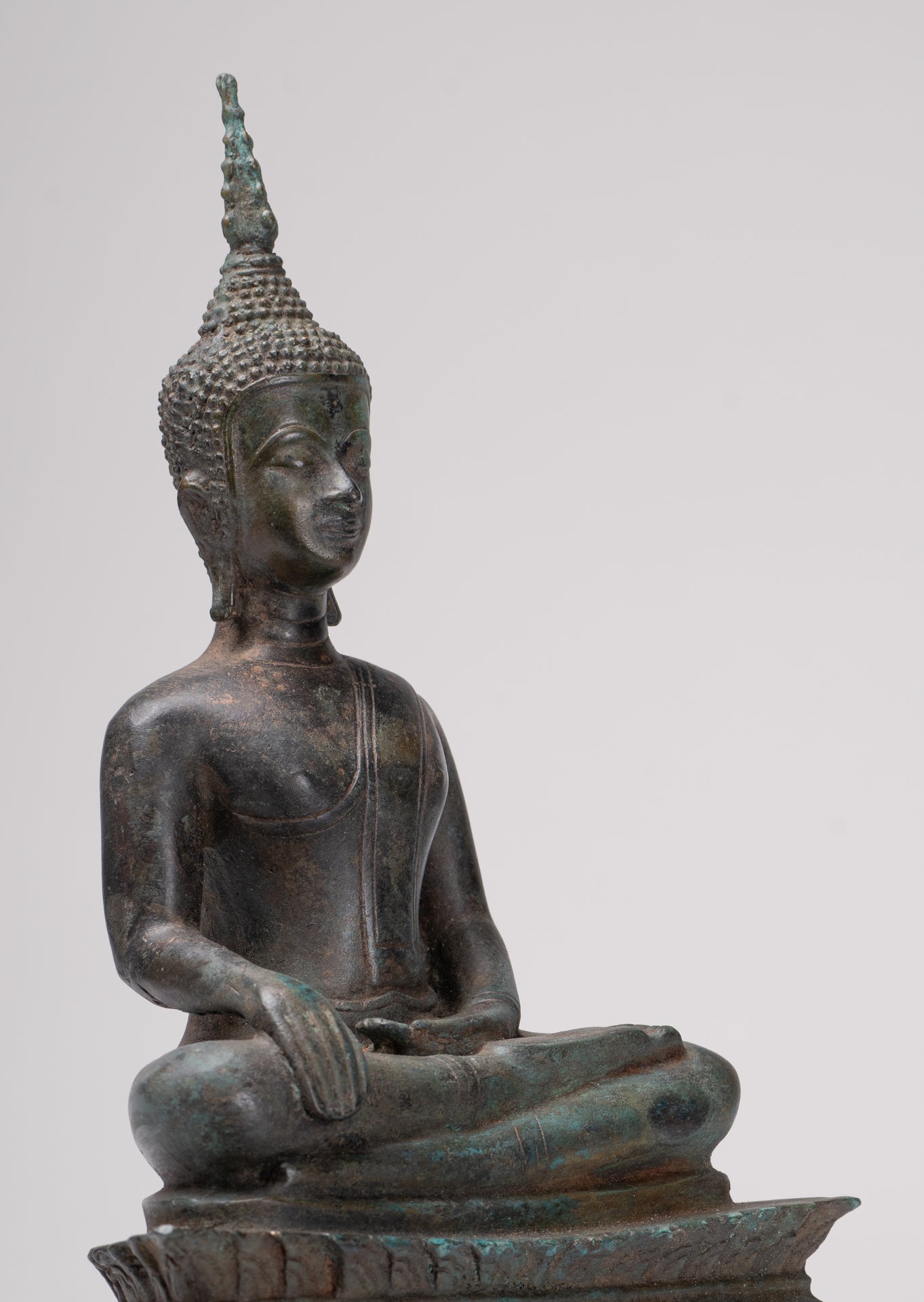 Buddha Statue - Antique Sukhothai Style Thai Enlightenment Buddha Statue - 31cm/12"
